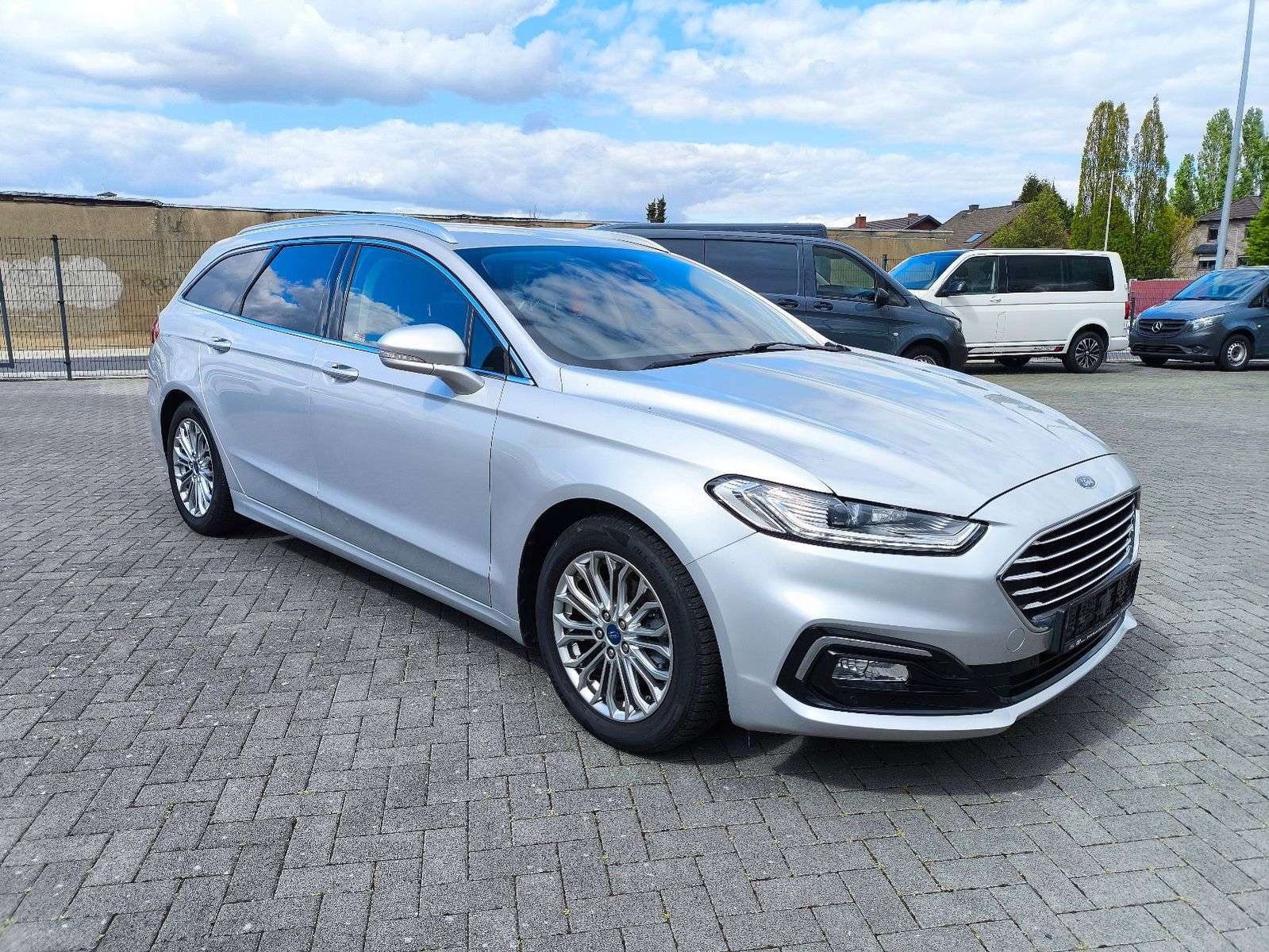 Second hand Ford Mondeo 2.0