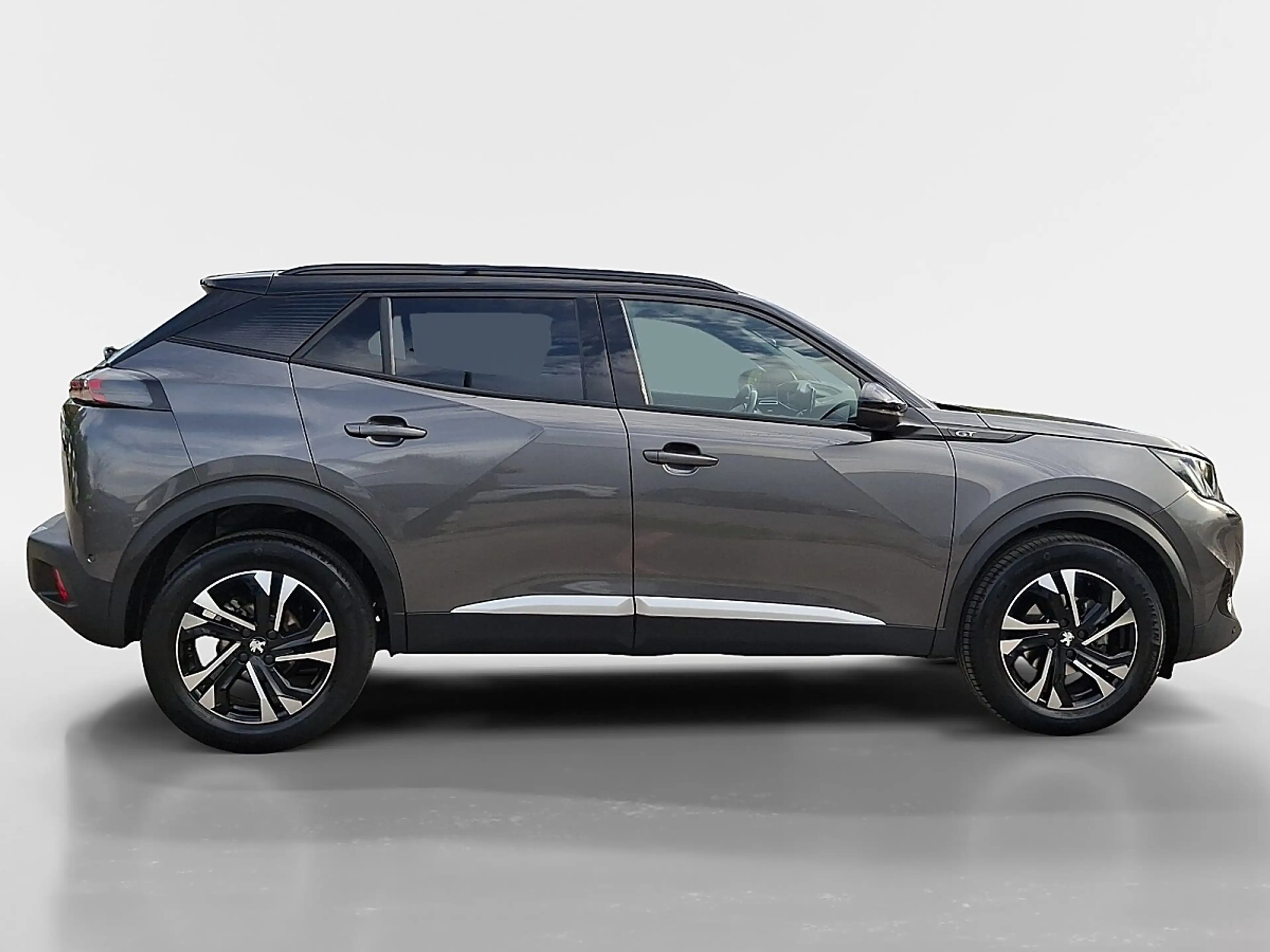 Peugeot 2008 BlueHDi 110 S&S GT 6-Gang-Manuell — photo 8