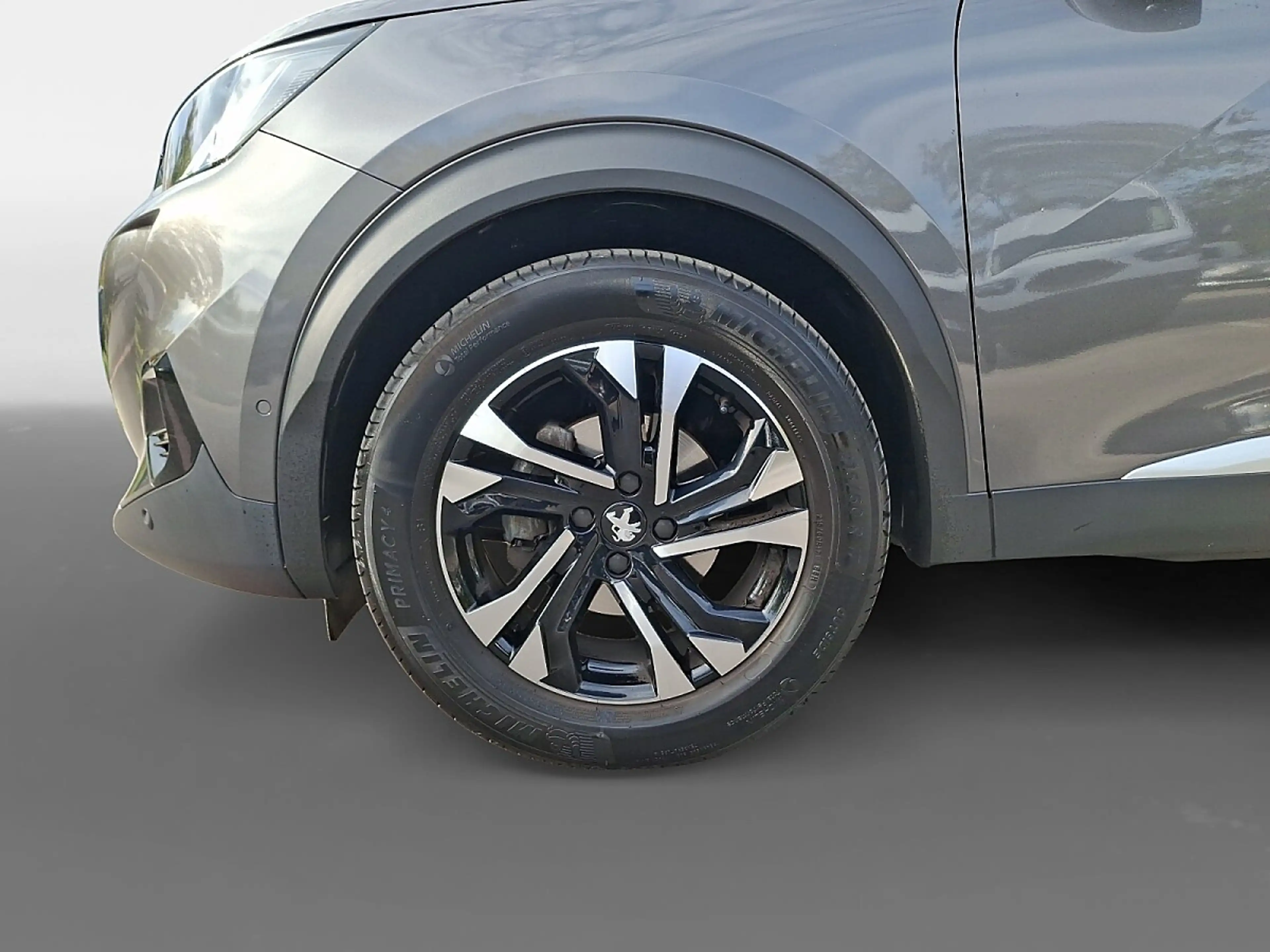 Peugeot 2008 BlueHDi 110 S&S GT 6-Gang-Manuell — photo 9