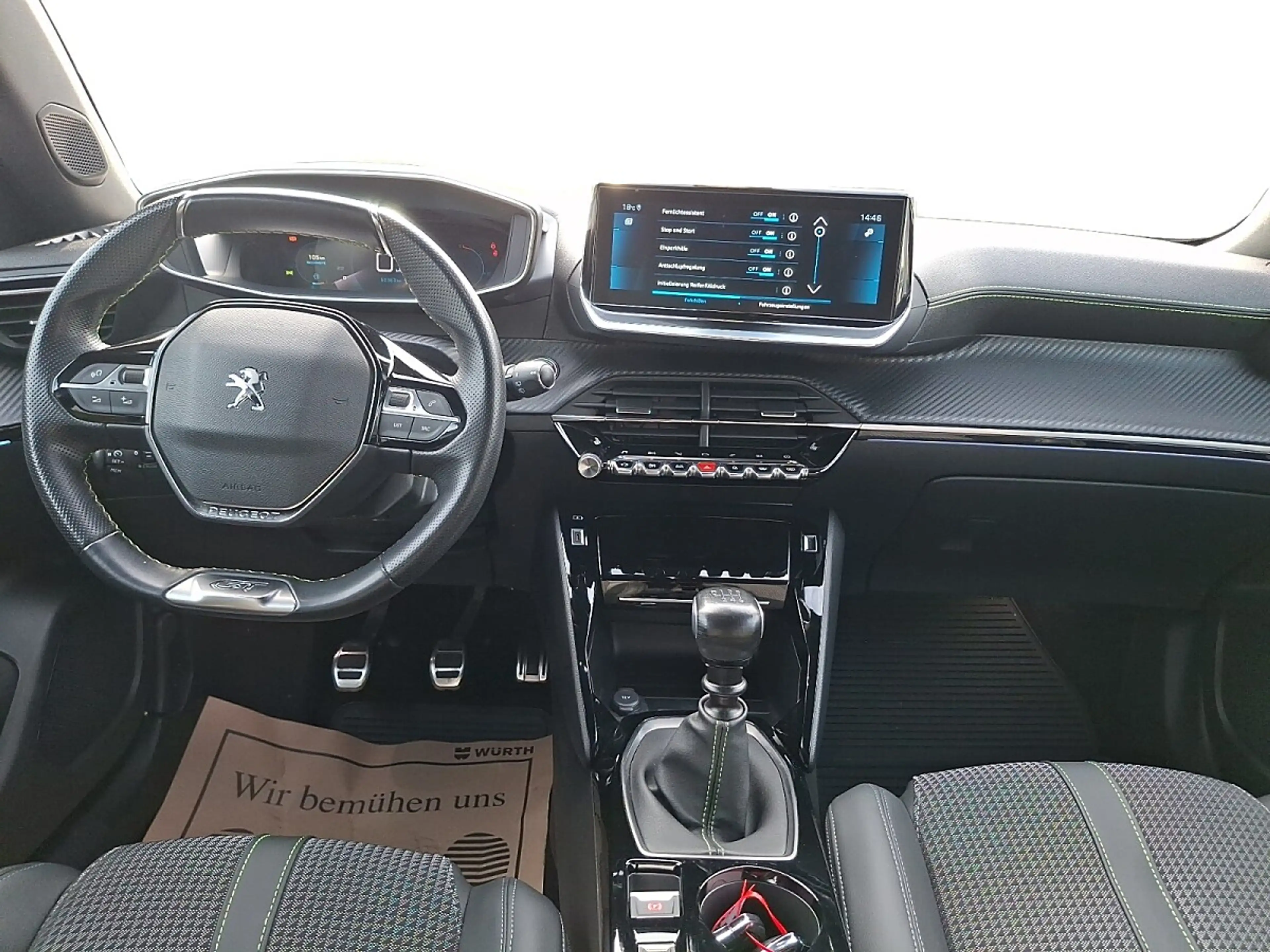 Peugeot 2008 BlueHDi 110 S&S GT 6-Gang-Manuell — photo 11