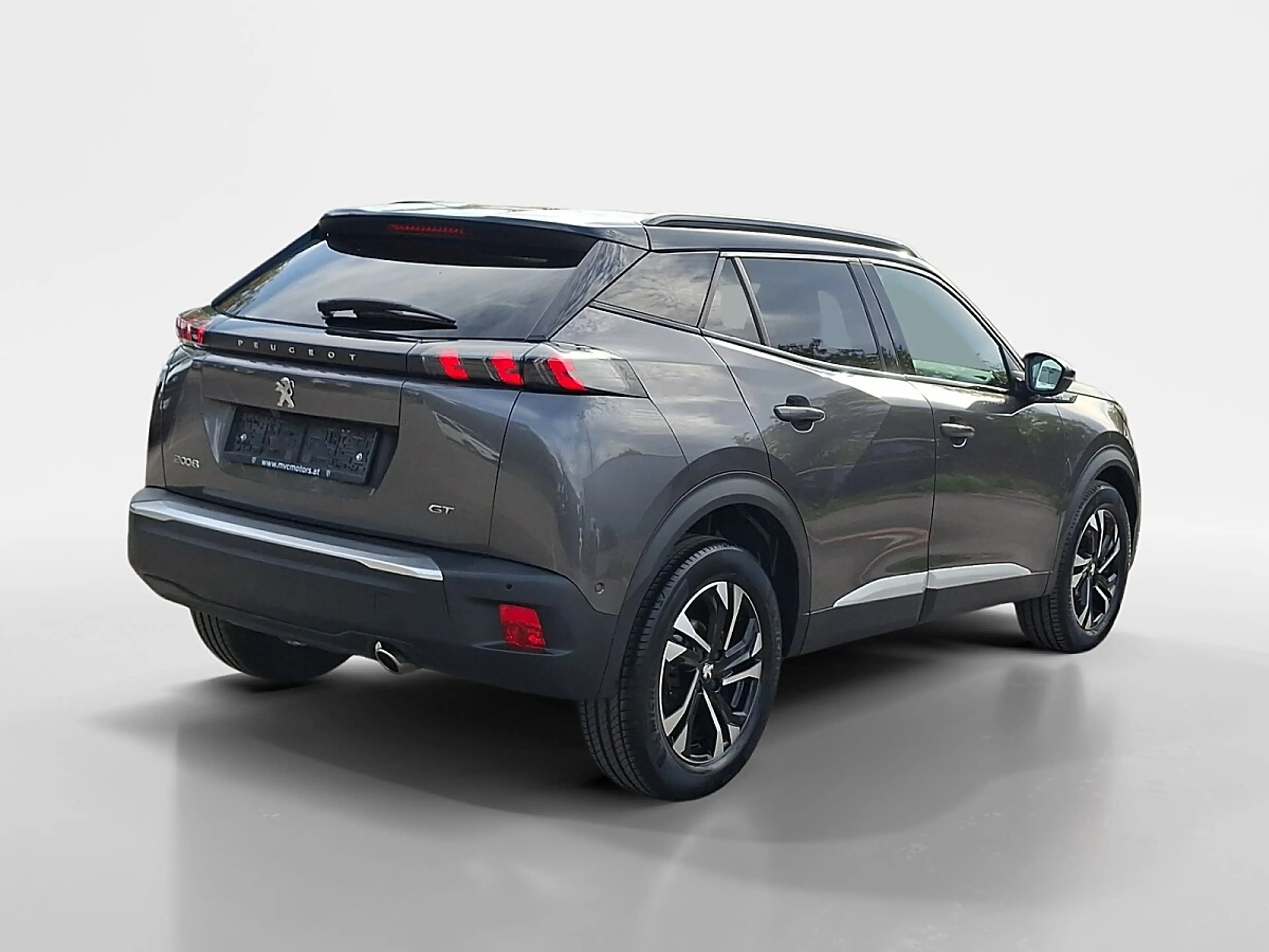 Peugeot 2008 BlueHDi 110 S&S GT 6-Gang-Manuell — photo 6