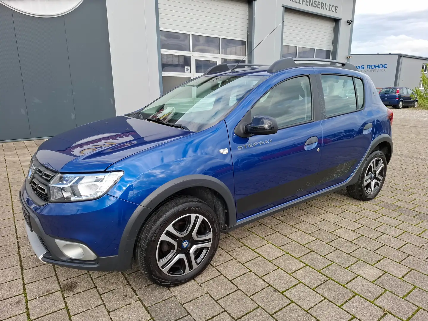Dacia Sandero Stepway Celebration 2.Hand,Navi,RFK Bleu - 2
