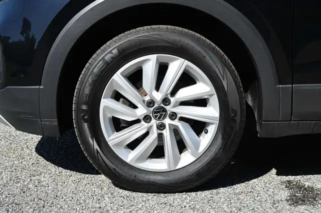 Volkswagen T-Cross view 10