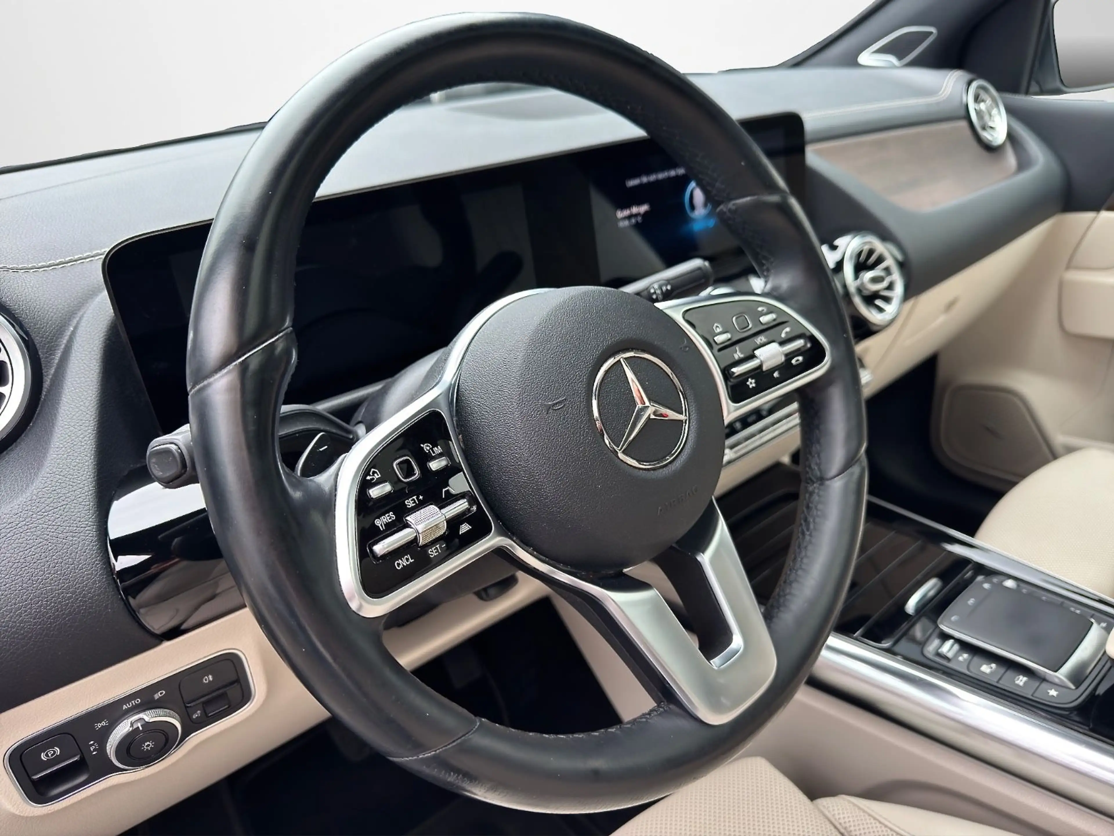 Mercedes-Benz B 250 e *360°*PANO*DISTR*BURM*MEM*SITZKLIMA*AHK* — photo 10