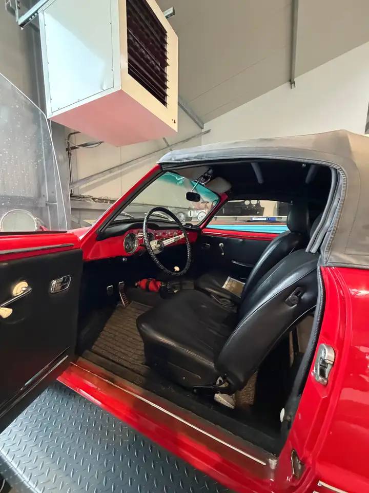 Volkswagen Karmann Ghia 1200 cabrio Oldtimer, foto 7