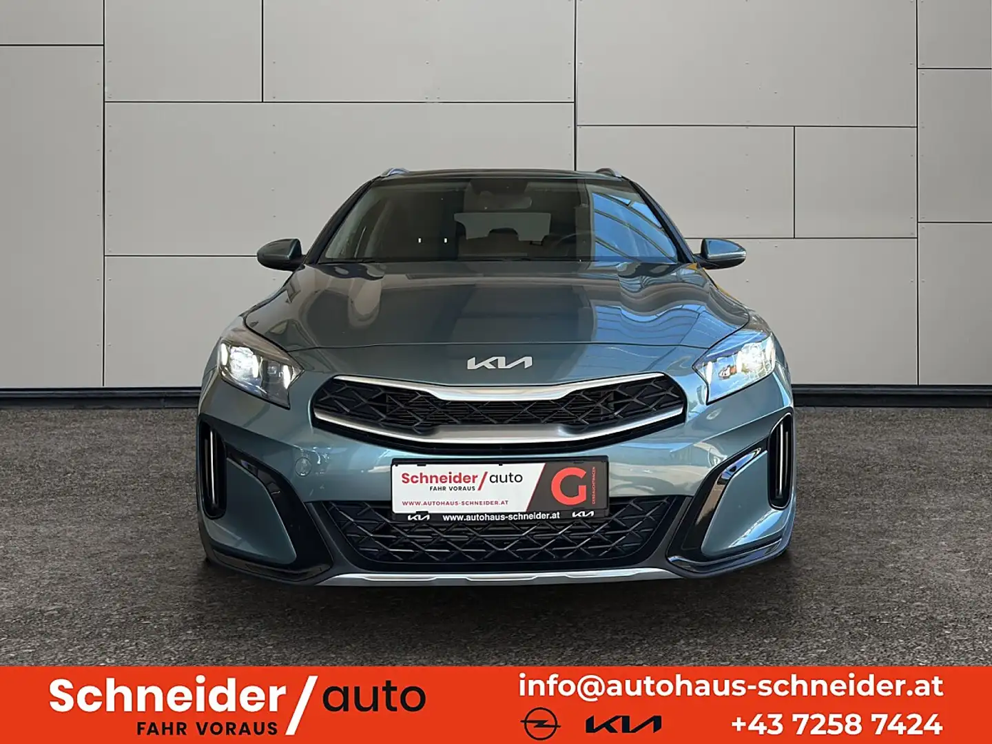 Kia XCeed Xceed 1,5 TGDI GPF Silber Grau - 2