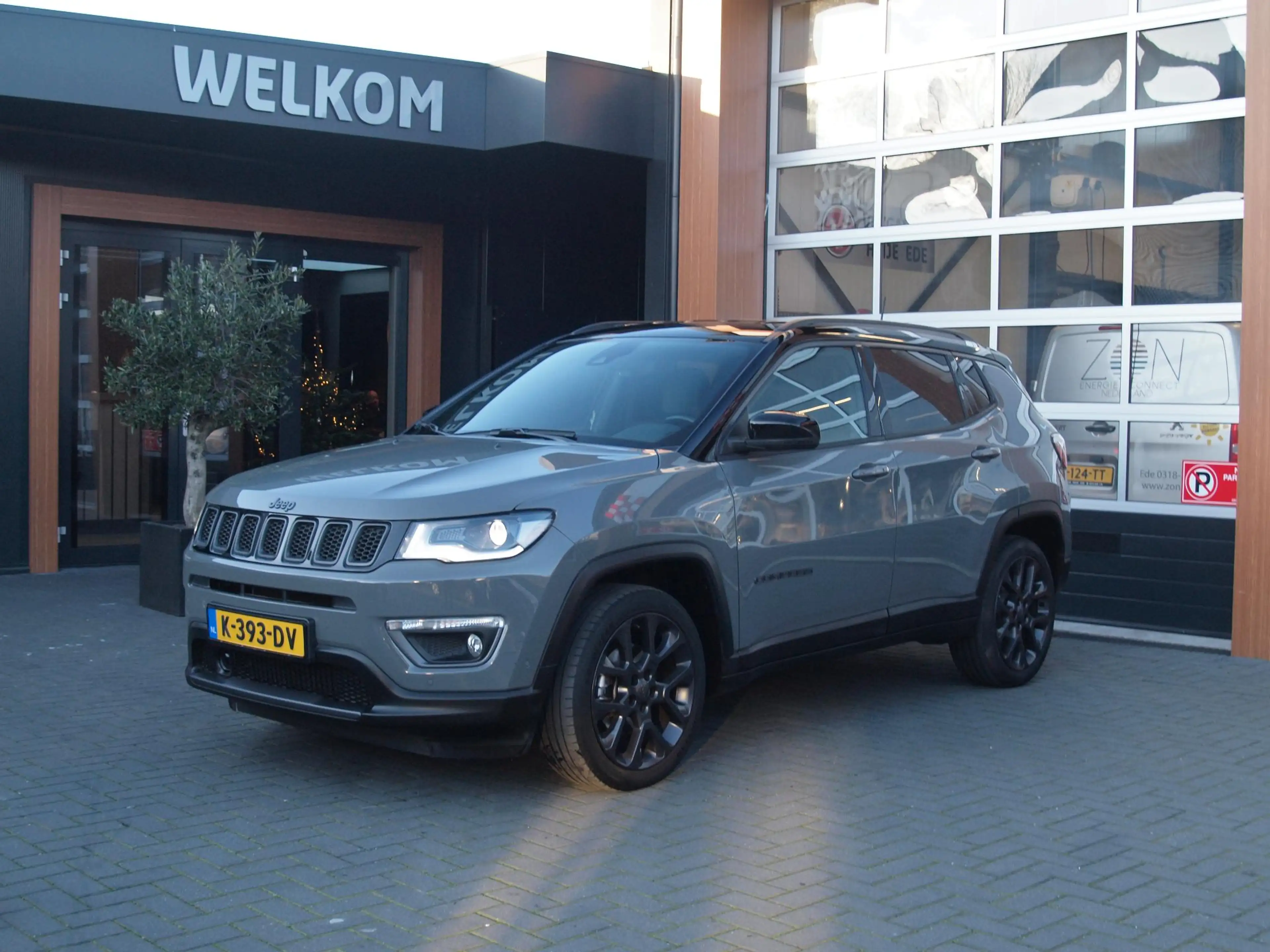 Jeep Compass 1.3T S | Camera | Cruise Control | Alpine Audio | — photo 4