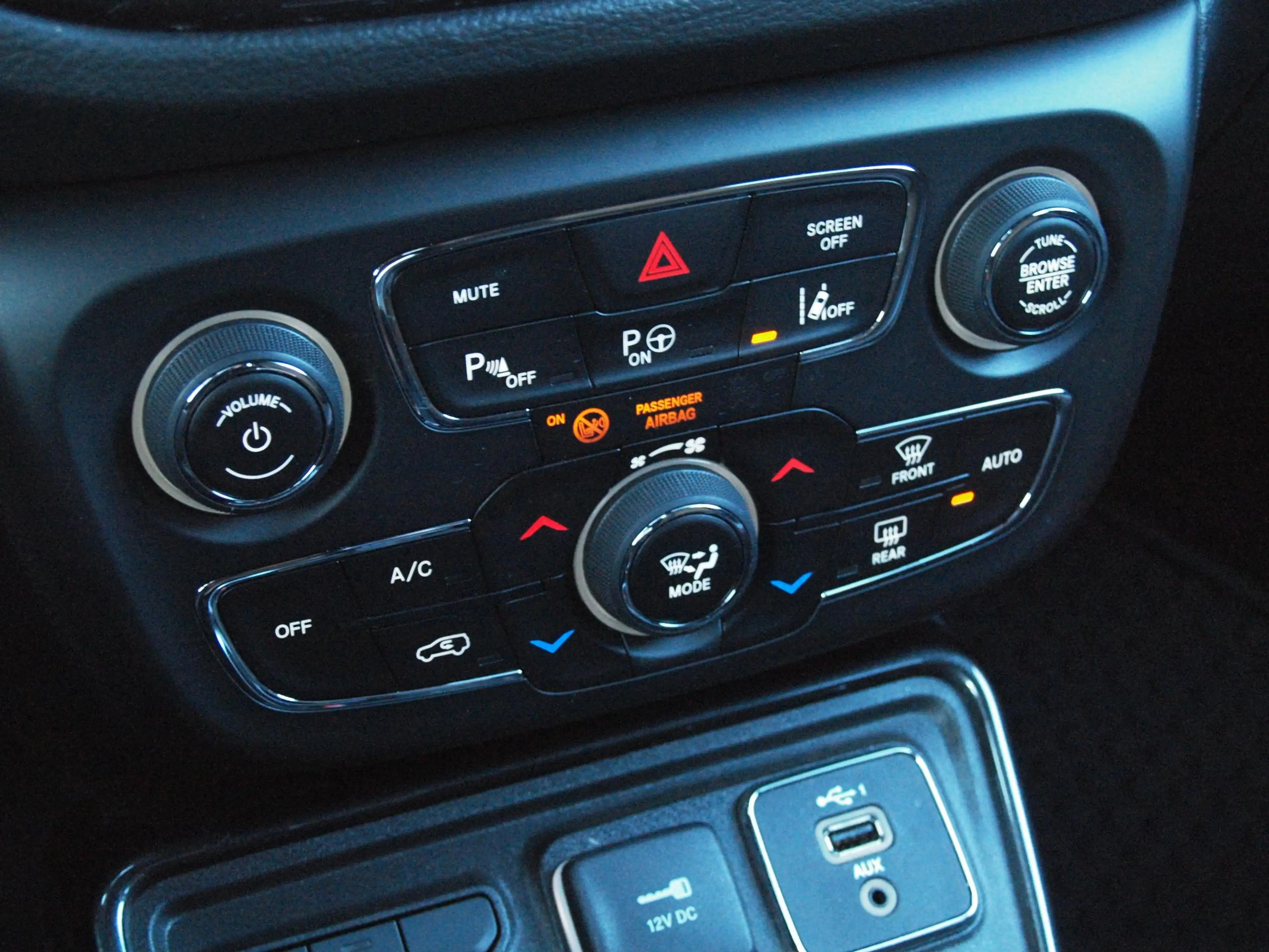 Jeep Compass 1.3T S | Camera | Cruise Control | Alpine Audio | — photo 18