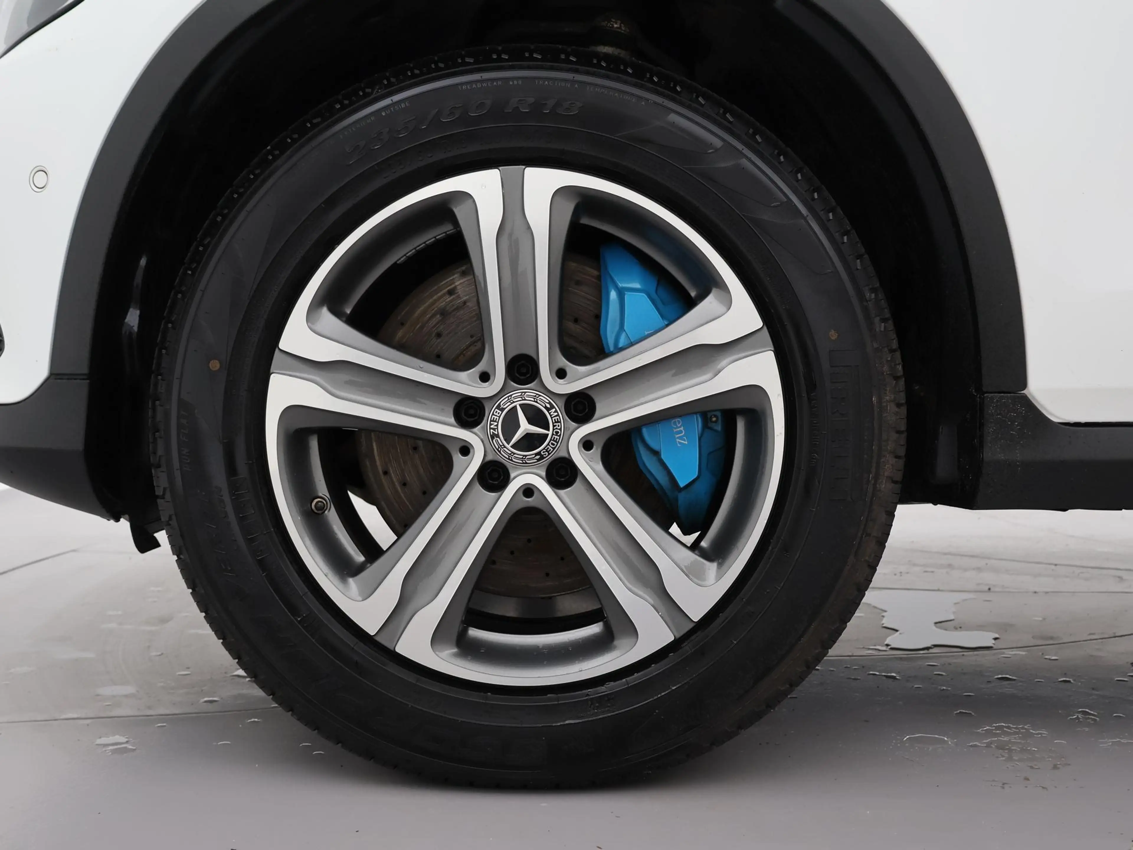 Mercedes-Benz GLC 350 350e 4MATIC PLUG-IN HYBRID + TREKHAAK | PANORAMA | — photo 17