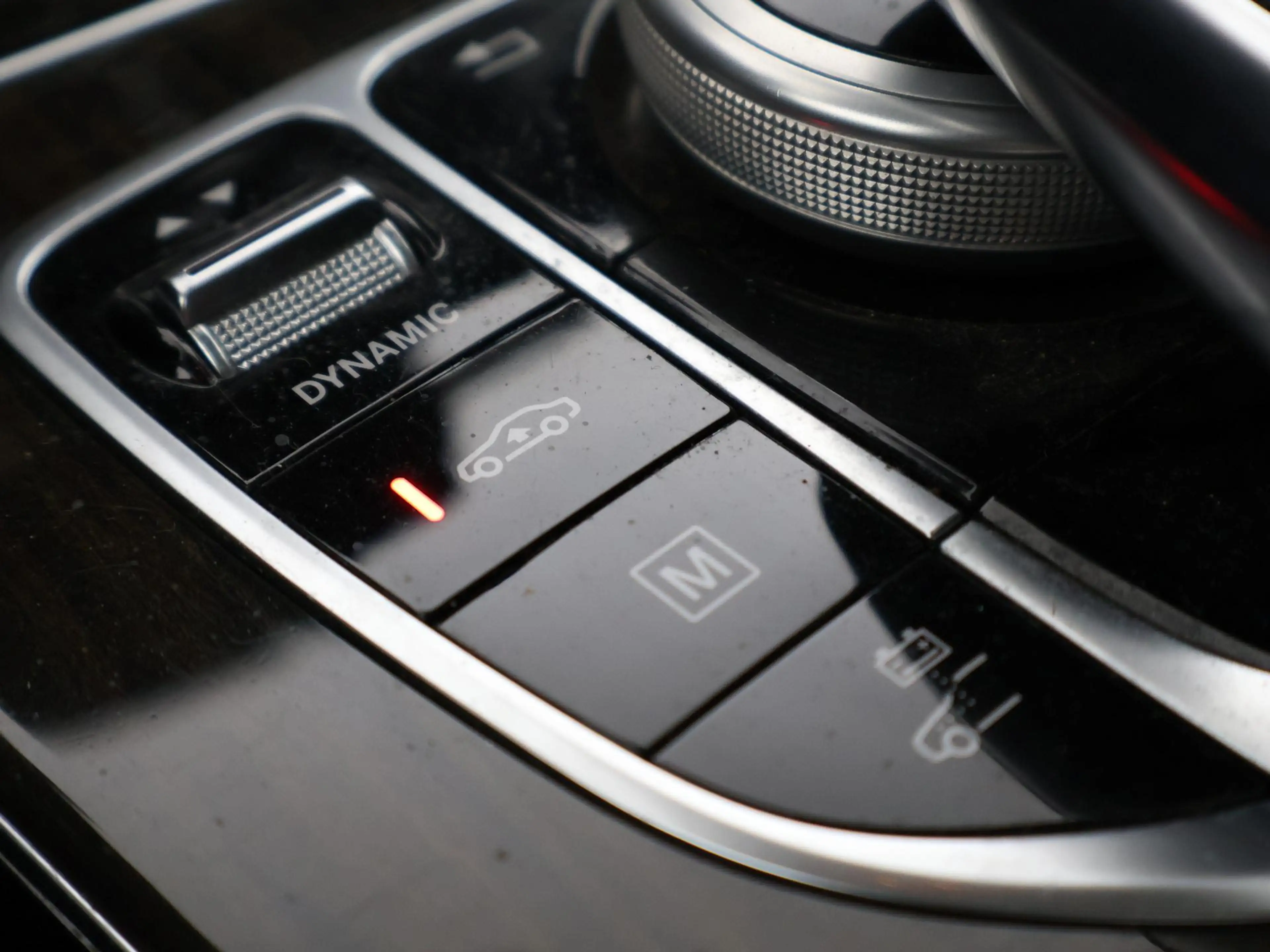 Mercedes-Benz GLC 350 350e 4MATIC PLUG-IN HYBRID + TREKHAAK | PANORAMA | — photo 16