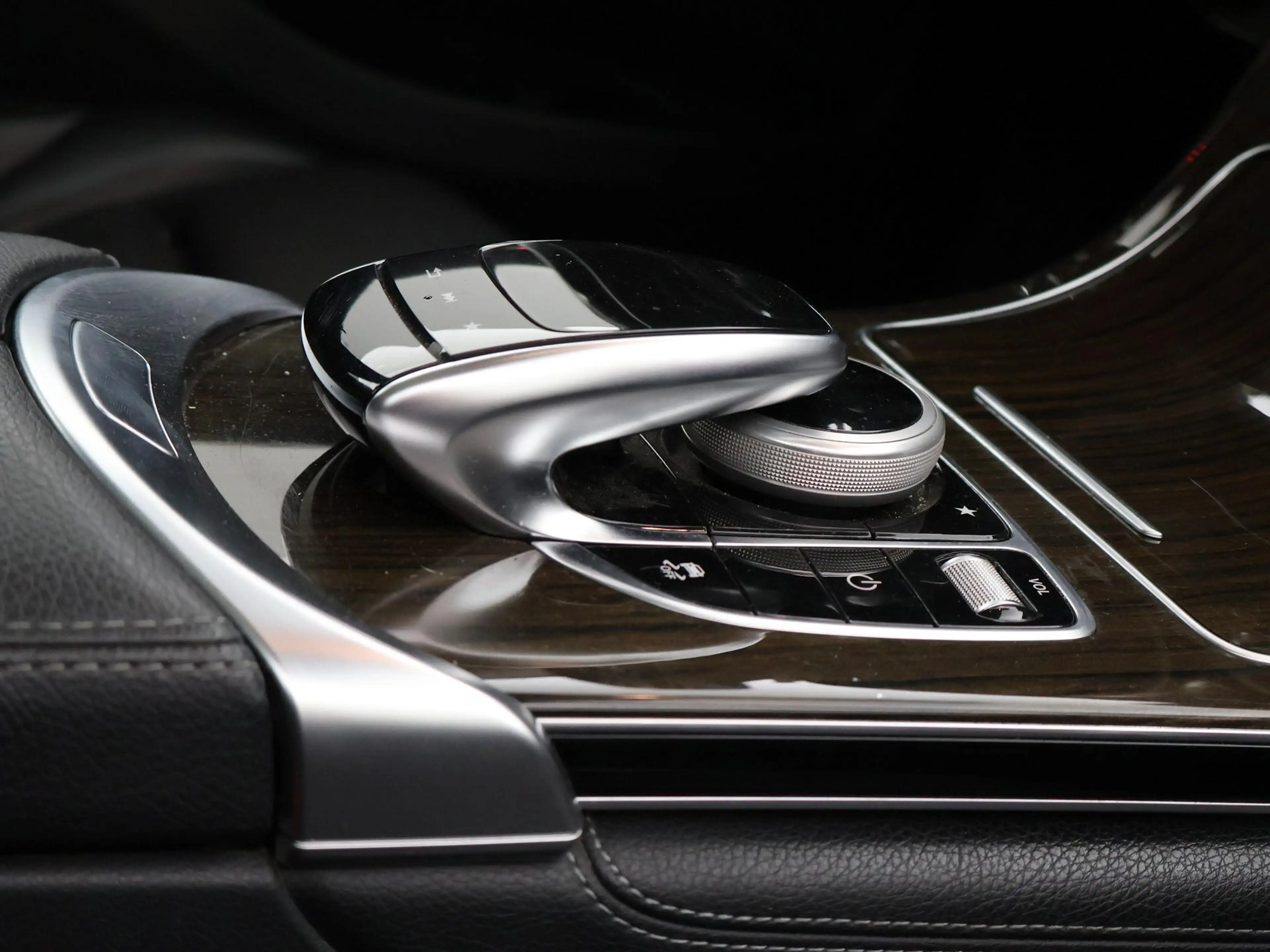Mercedes-Benz GLC 350 350e 4MATIC PLUG-IN HYBRID + TREKHAAK | PANORAMA | — photo 22