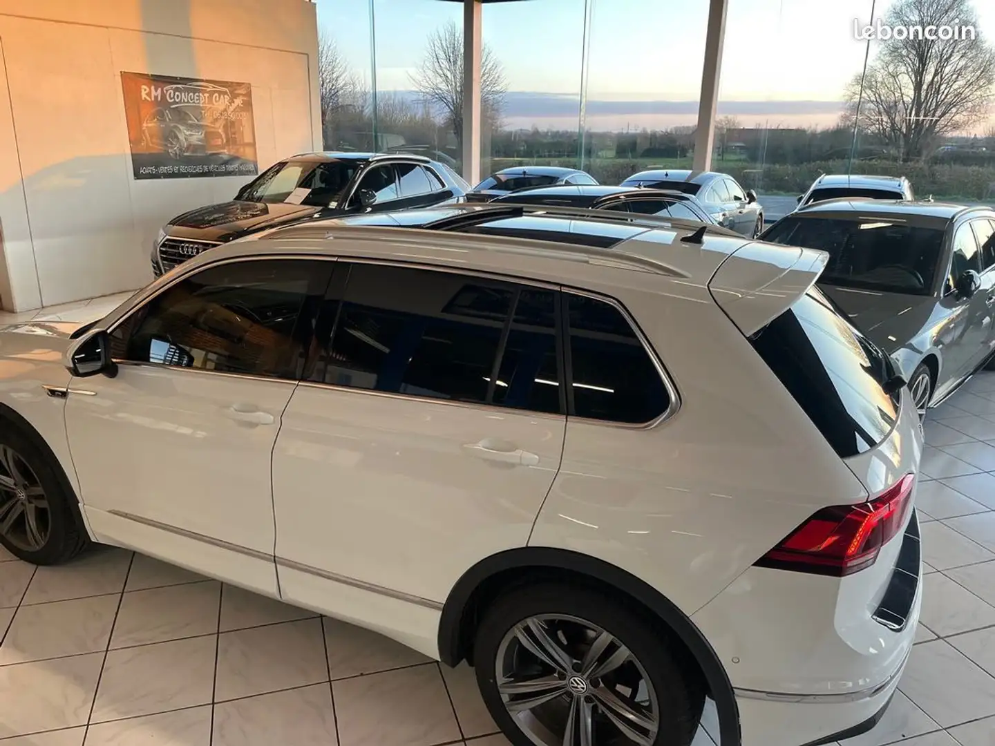 Volkswagen Tiguan 2.0 TDI DSG 150CH R LINE GPS-LED-VIRTUAL-TOIT OUVR Blanc - 2