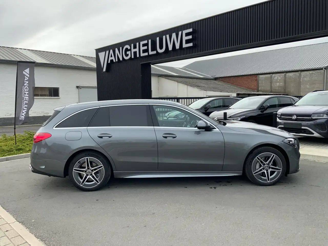 Mercedes-Benz C 300 e Break AMG Line hybride 4