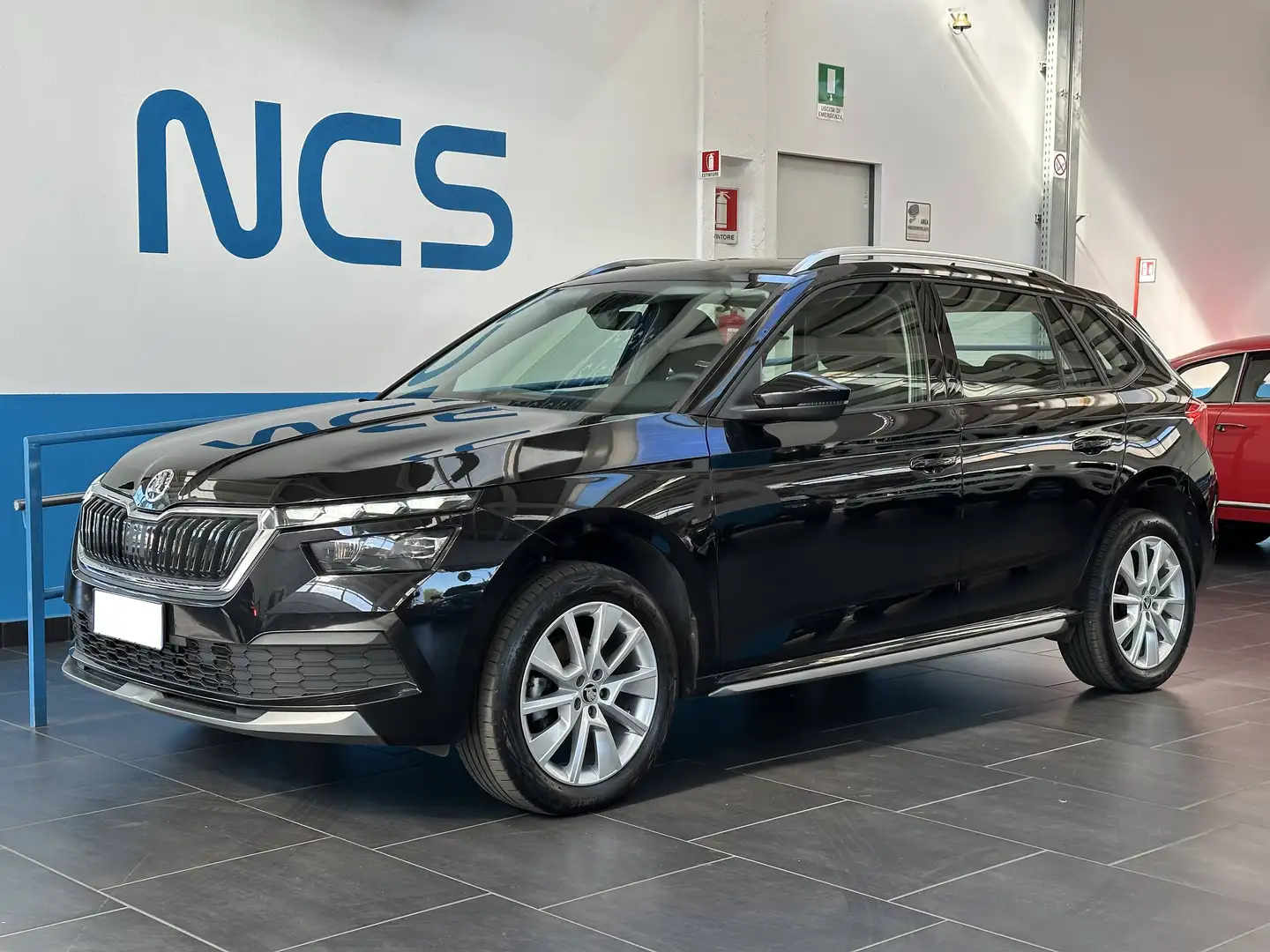 Skoda Kamiq 1.0 tsi Style 110CV Negro - 2