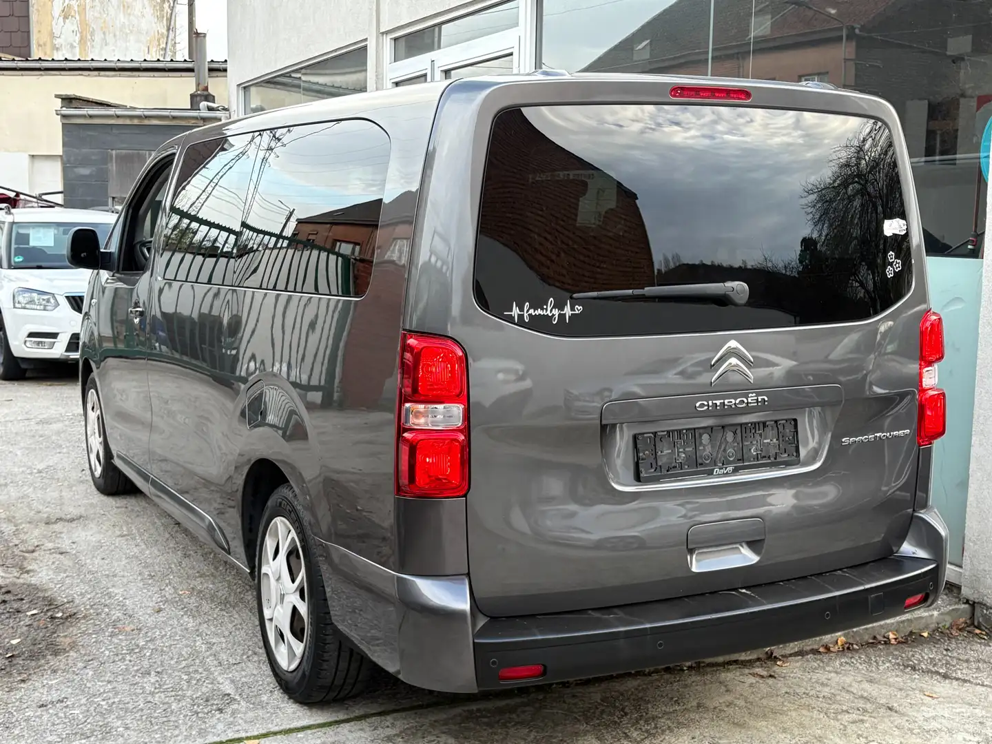 Citroen Spacetourer 1.5 BlueHDi XL 9 Places LONG Châssis - GPS AC Gris - 2