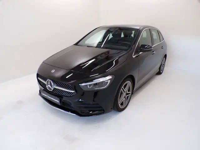 Mercedes-Benz B 180 - B 180 AMG Line Premium auto