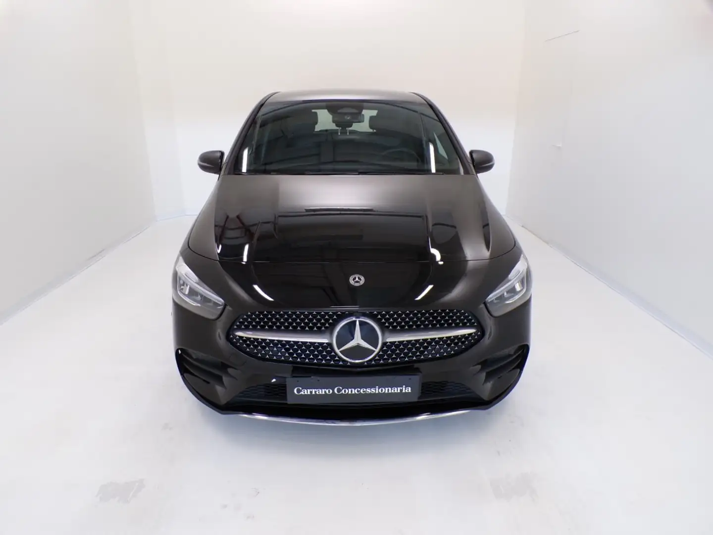 Mercedes-Benz B 180 - B 180 AMG Line Premium auto Negro - 2