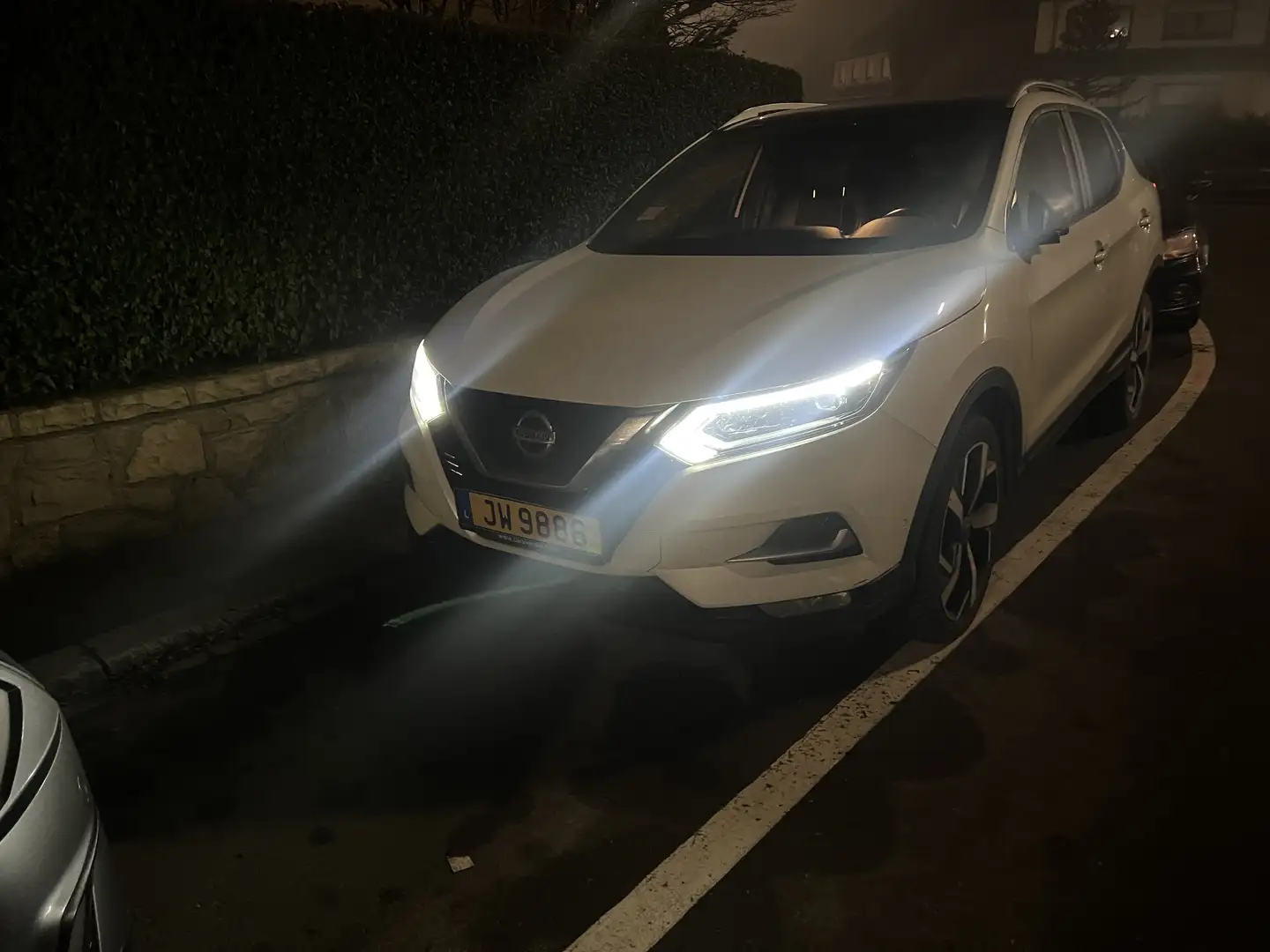 Nissan Qashqai 1.7 dCi Xtronic ALL-MODE 4x4i TEKNA - 2