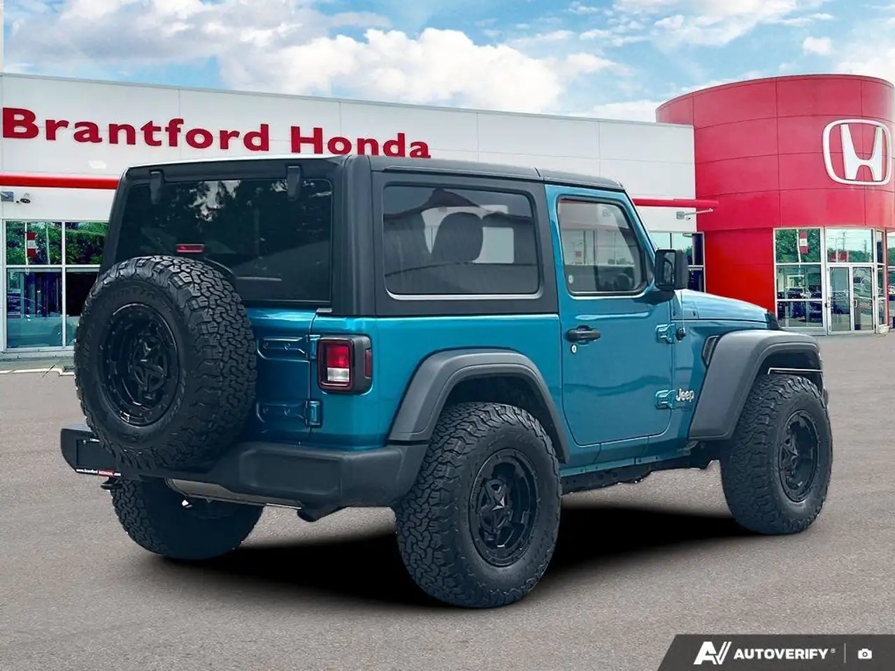 Jeep Wrangler photo Jeep Wrangler