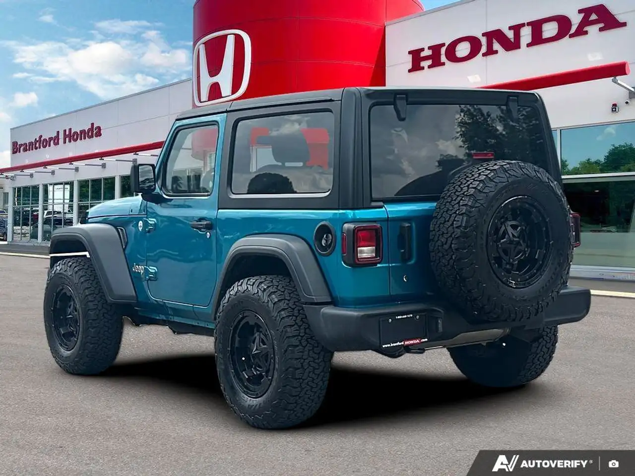 Jeep Wrangler photo Jeep Wrangler