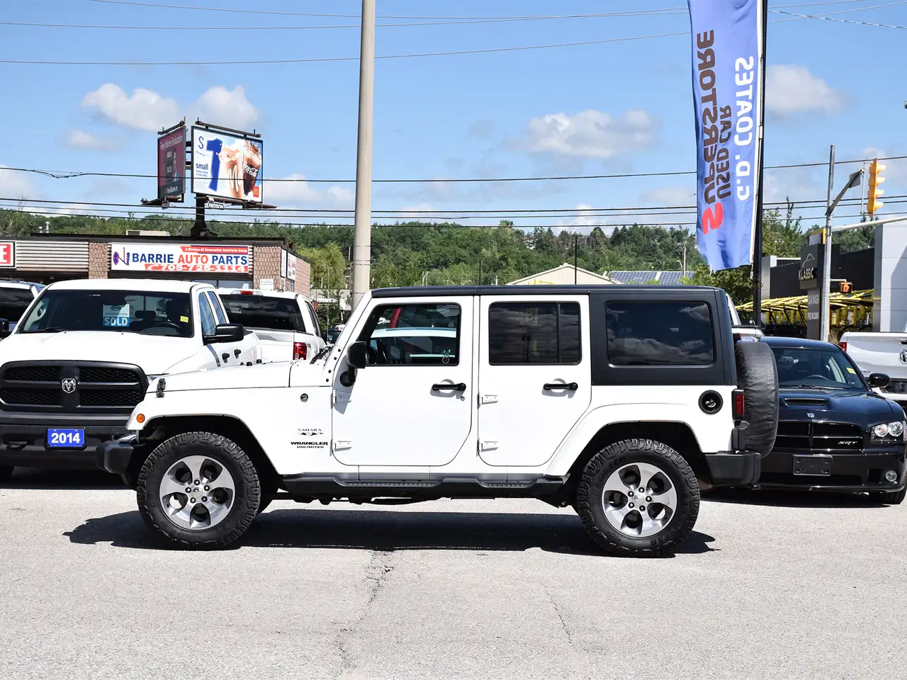 Jeep Wrangler photo Jeep Wrangler