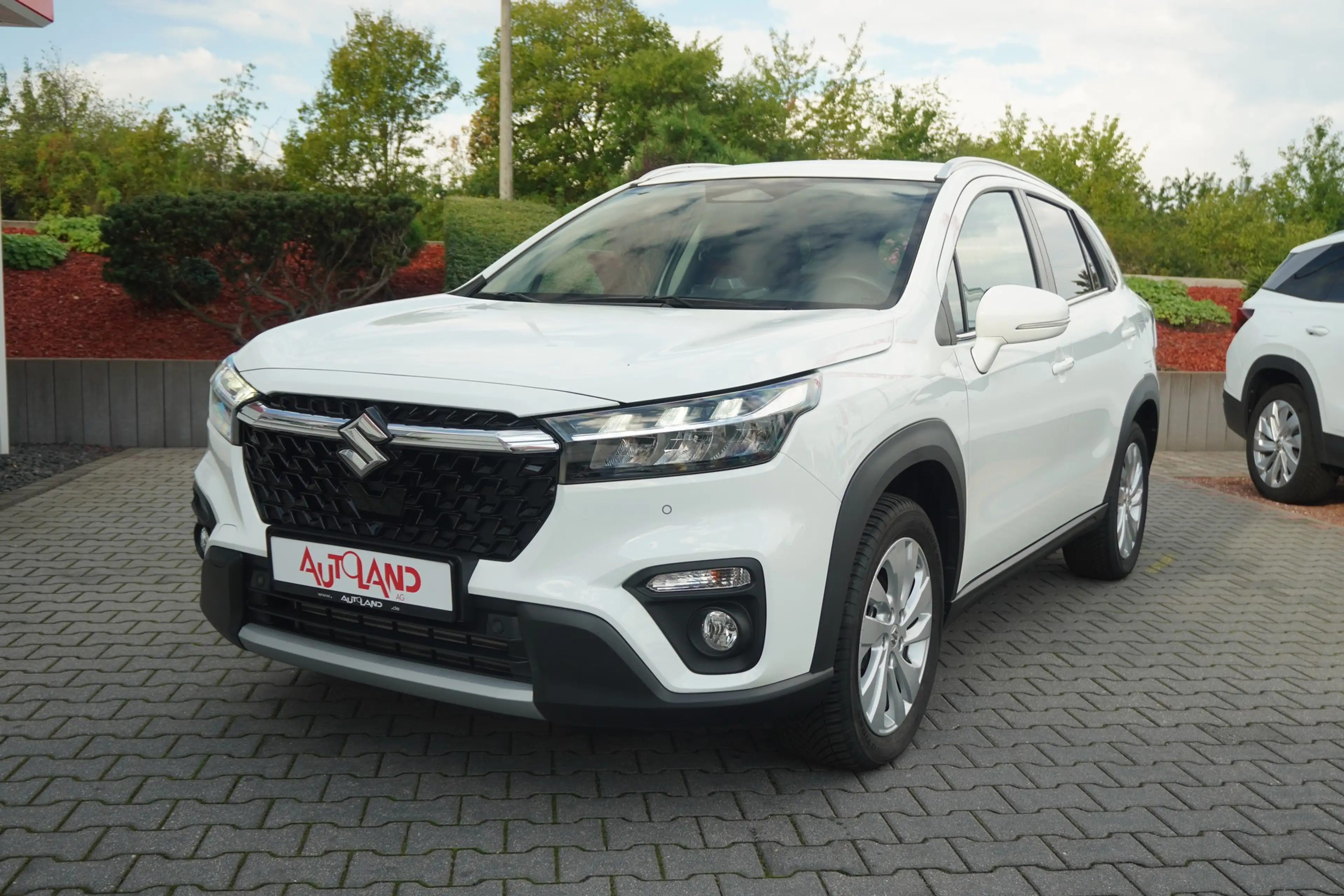 Suzuki SX4 S-Cross S-Cross 1.4 M-Hybrid Comfort LED Navi Kamera PDC — photo 2