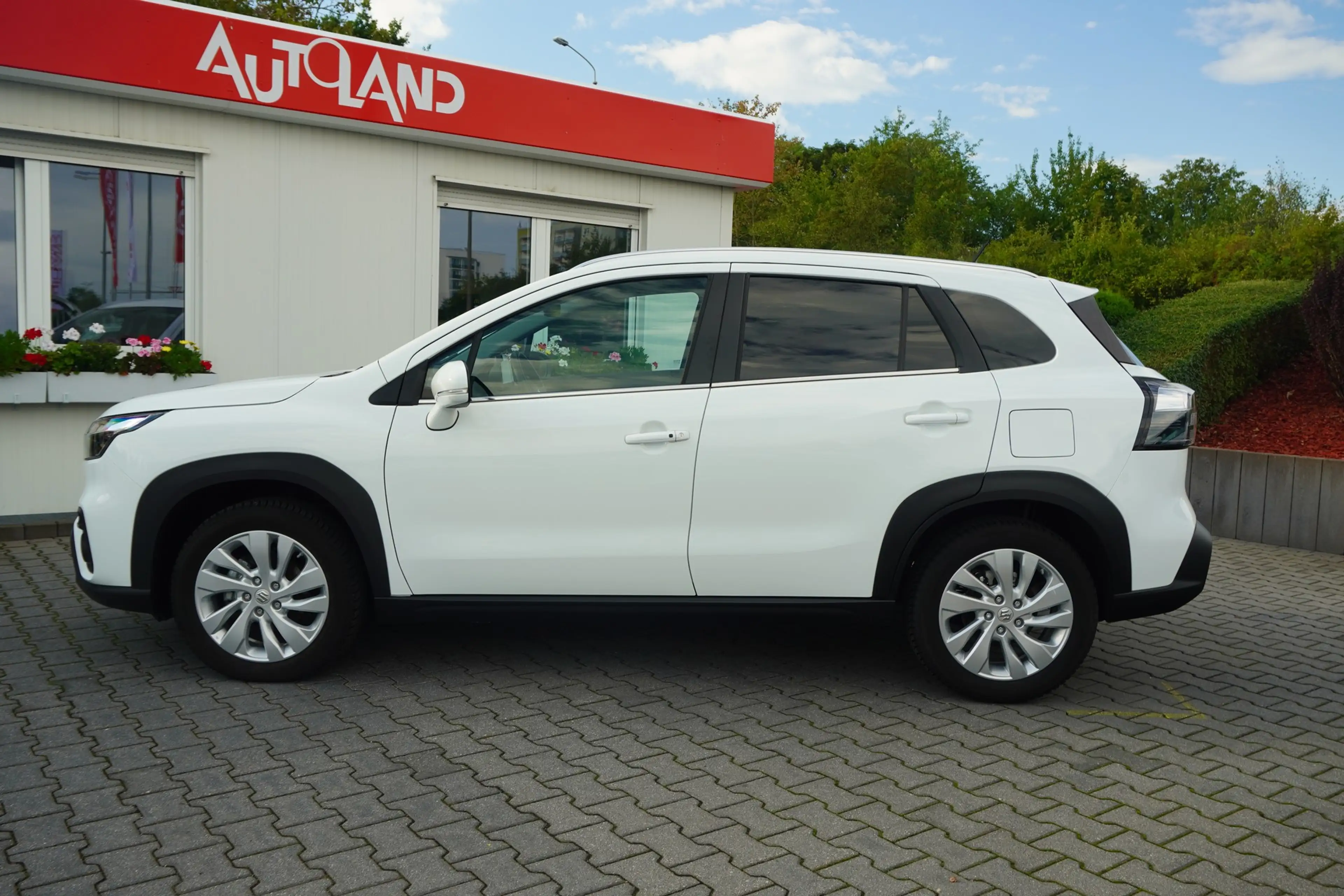 Suzuki SX4 S-Cross S-Cross 1.4 M-Hybrid Comfort LED Navi Kamera PDC — photo 3