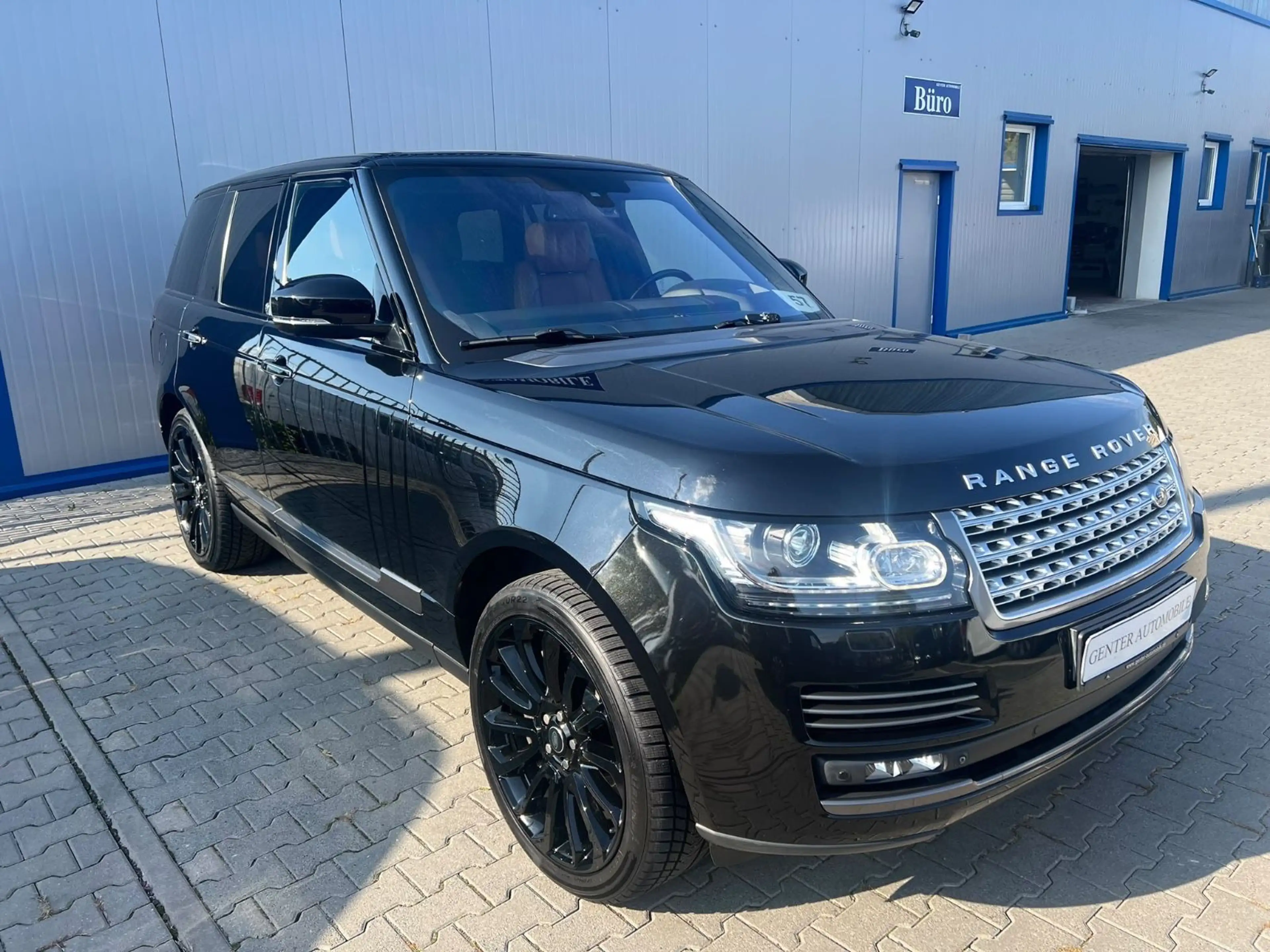 Land Rover Range Rover RANGE ROVER VOGUE 4,4 AUTOBIOGRAPHY PANO AHK 360 — photo 3