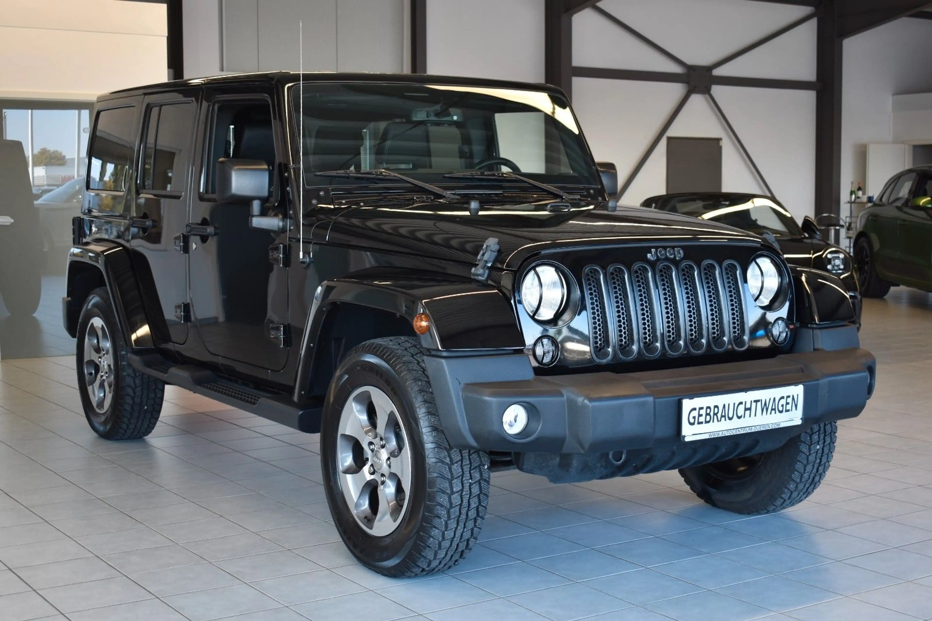 Jeep Wrangler Unlimited Sahara/SOFTTOP/LEDER/SHZ/NAVI — photo 2