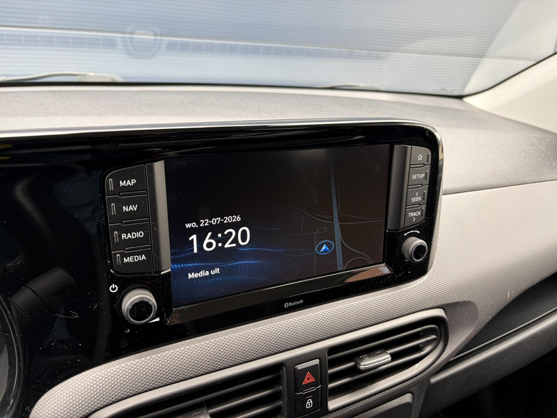 Hyundai i10 1.0 Comfort | Navigatie | Parkeercamera | Airco | — photo 13