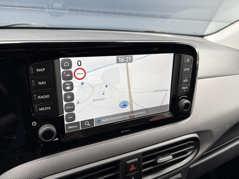 Hyundai i10 1.0 Comfort | Navigatie | Parkeercamera | Airco | — photo 15