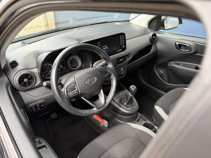 Hyundai i10 1.0 Comfort | Navigatie | Parkeercamera | Airco | — photo 8