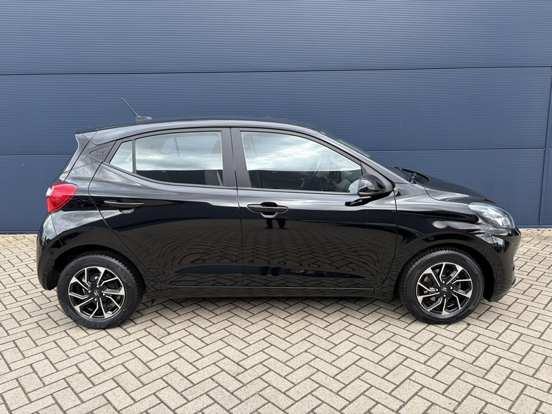 Hyundai i10 1.0 Comfort | Navigatie | Parkeercamera | Airco | — photo 5