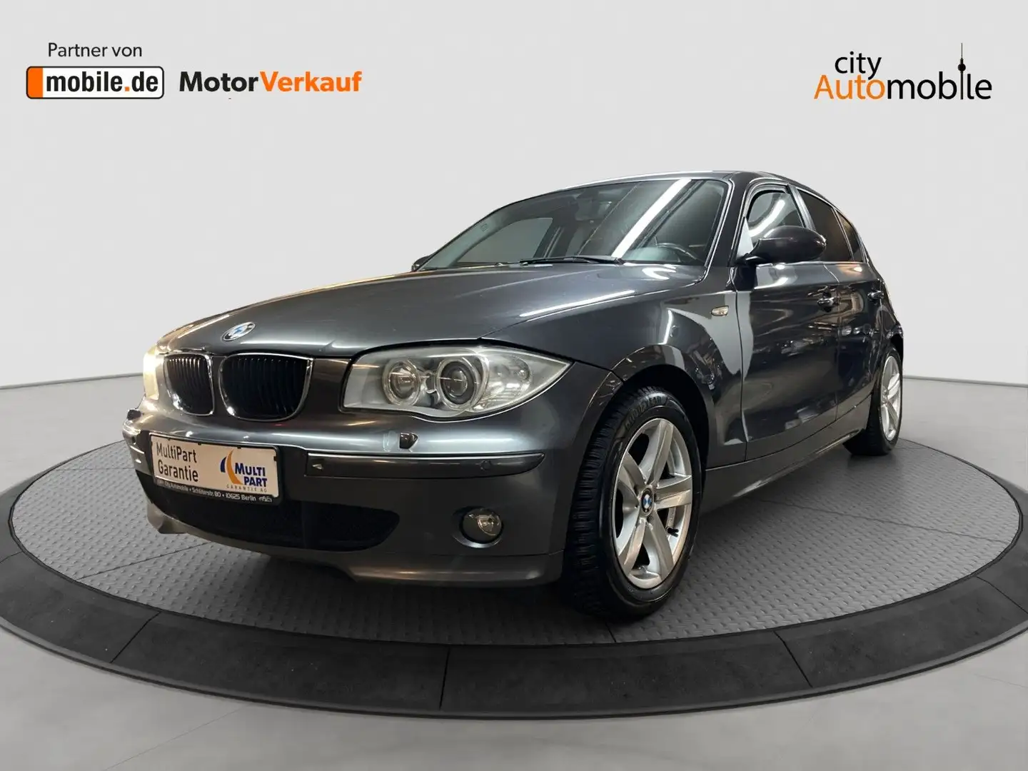 BMW 120 d Lim./Xenon/Klimaaut./PDC Grau - 1