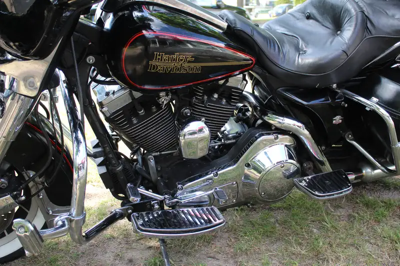 Harley-Davidson Electra Glide - foto 3