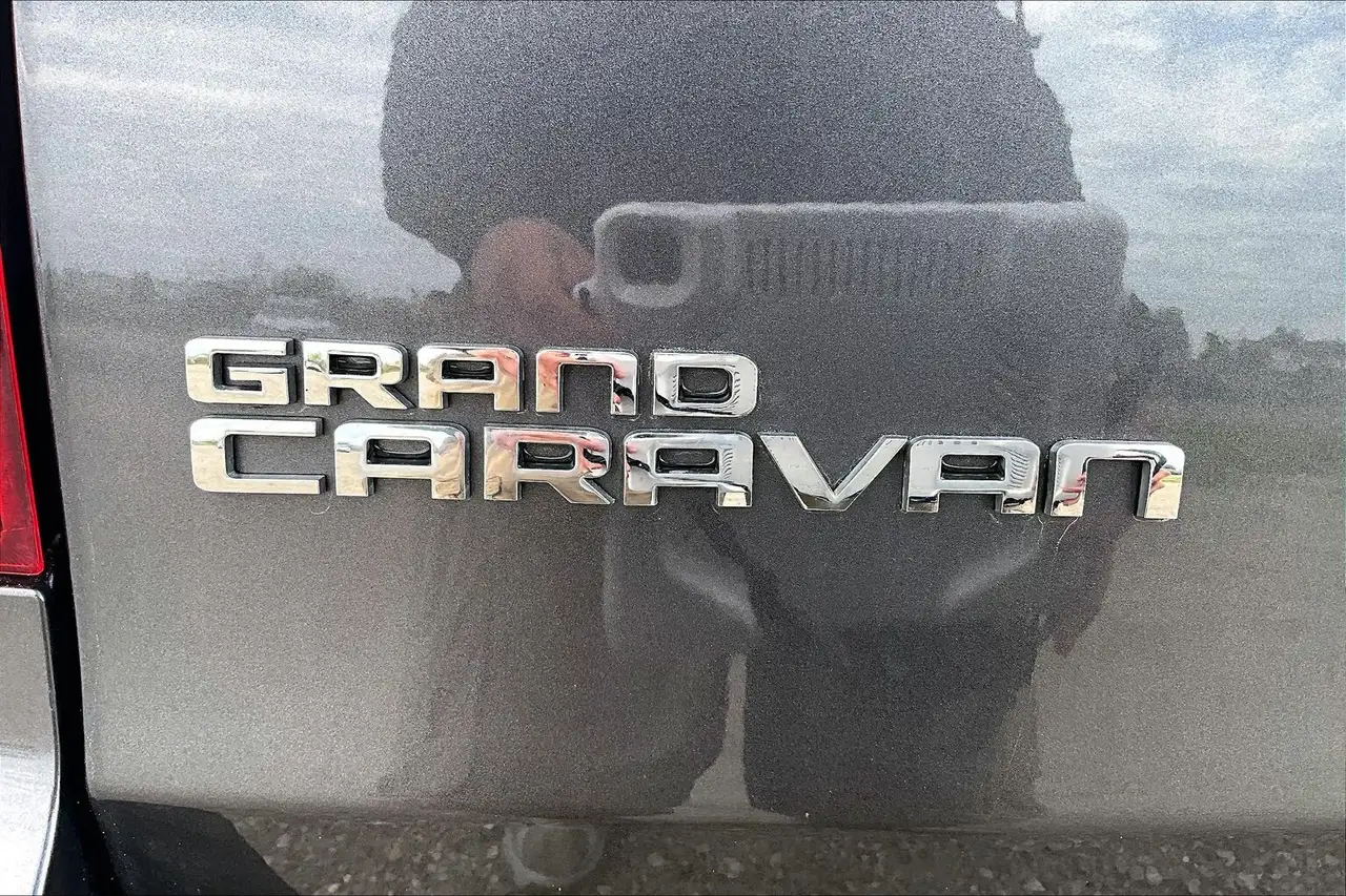 Dodge Grand Caravan снимка Dodge Grand Caravan