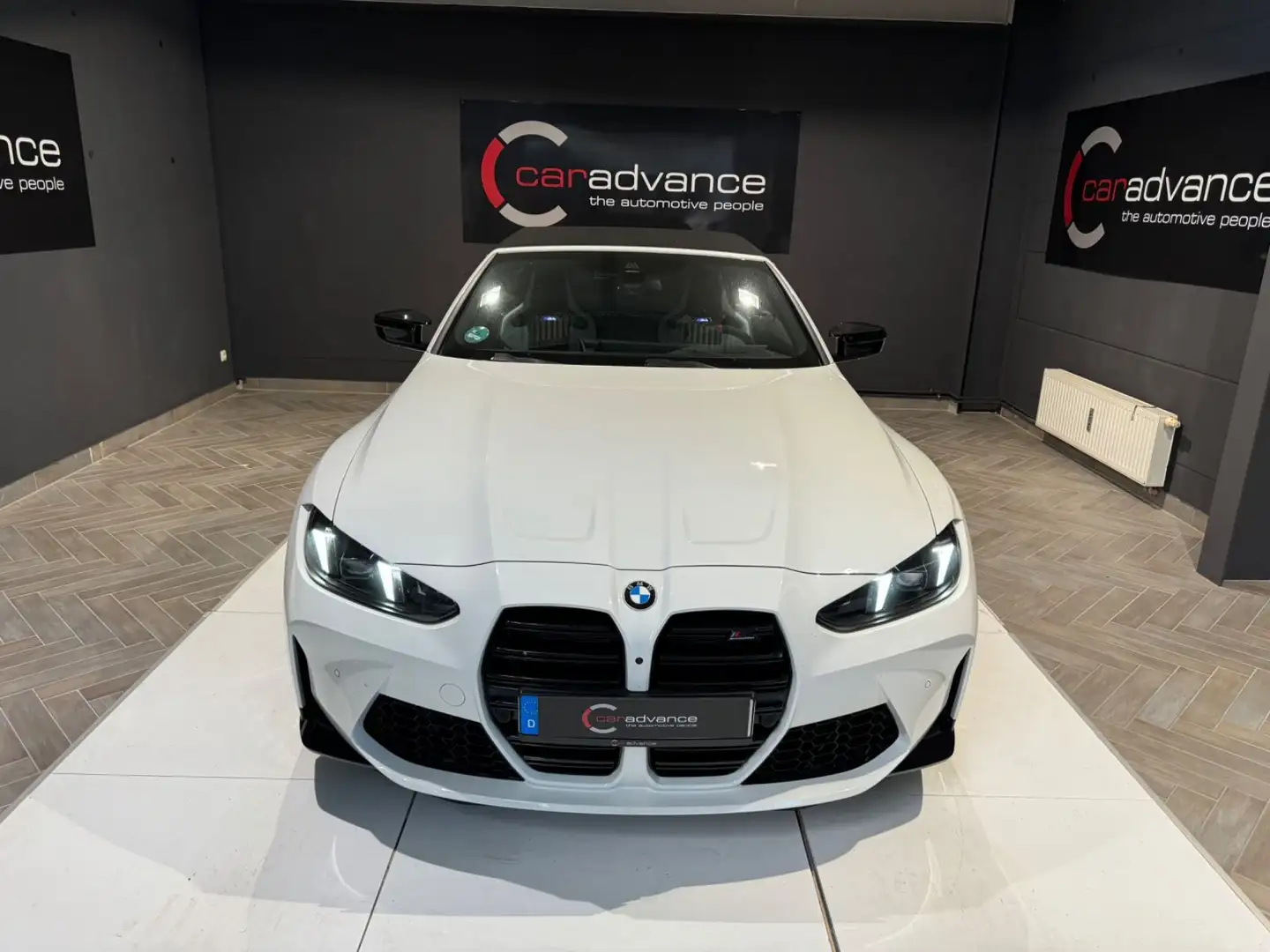BMW M4 Cabrio M xDrive Competition Weiß - 1