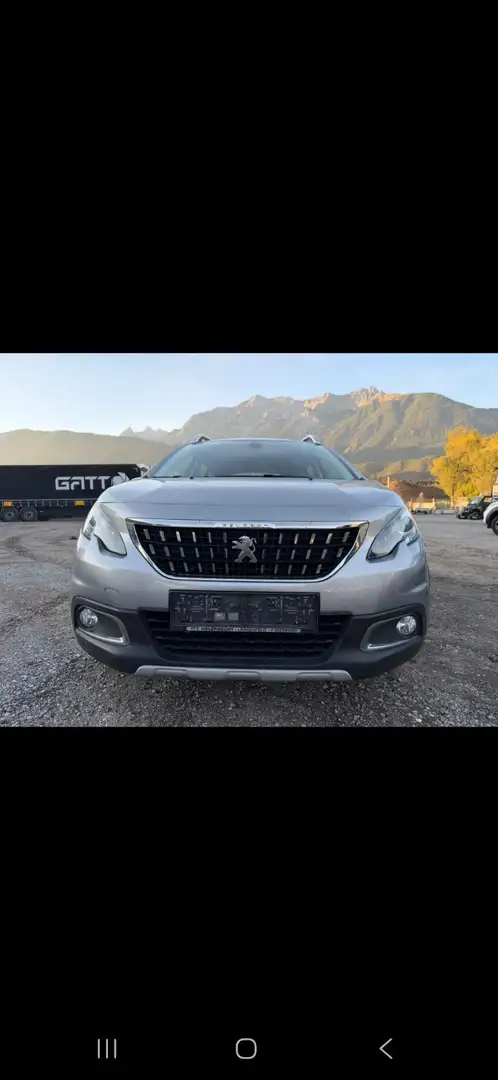 Peugeot 2008 PureTech 110 Stop&Start EAT6 Allure - 2