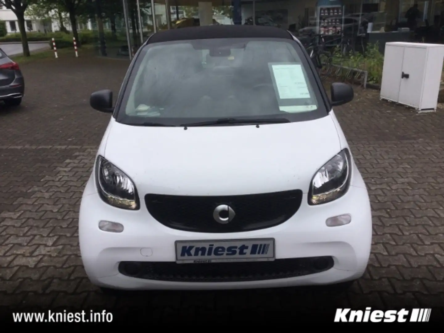 smart forTwo coupe Passion+Cool&Media+Komfort-P+Allwetter Weiß - 2