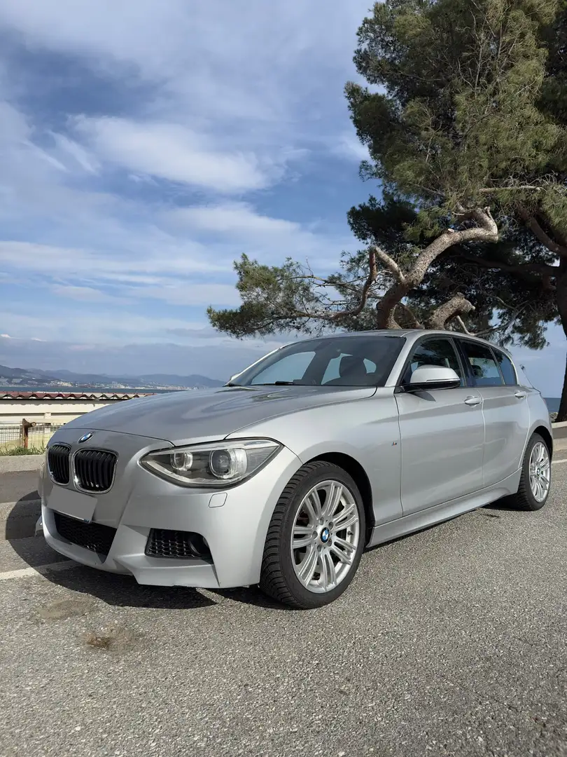 BMW 120 120d 5p xdrive Msport Stříbrná - 1