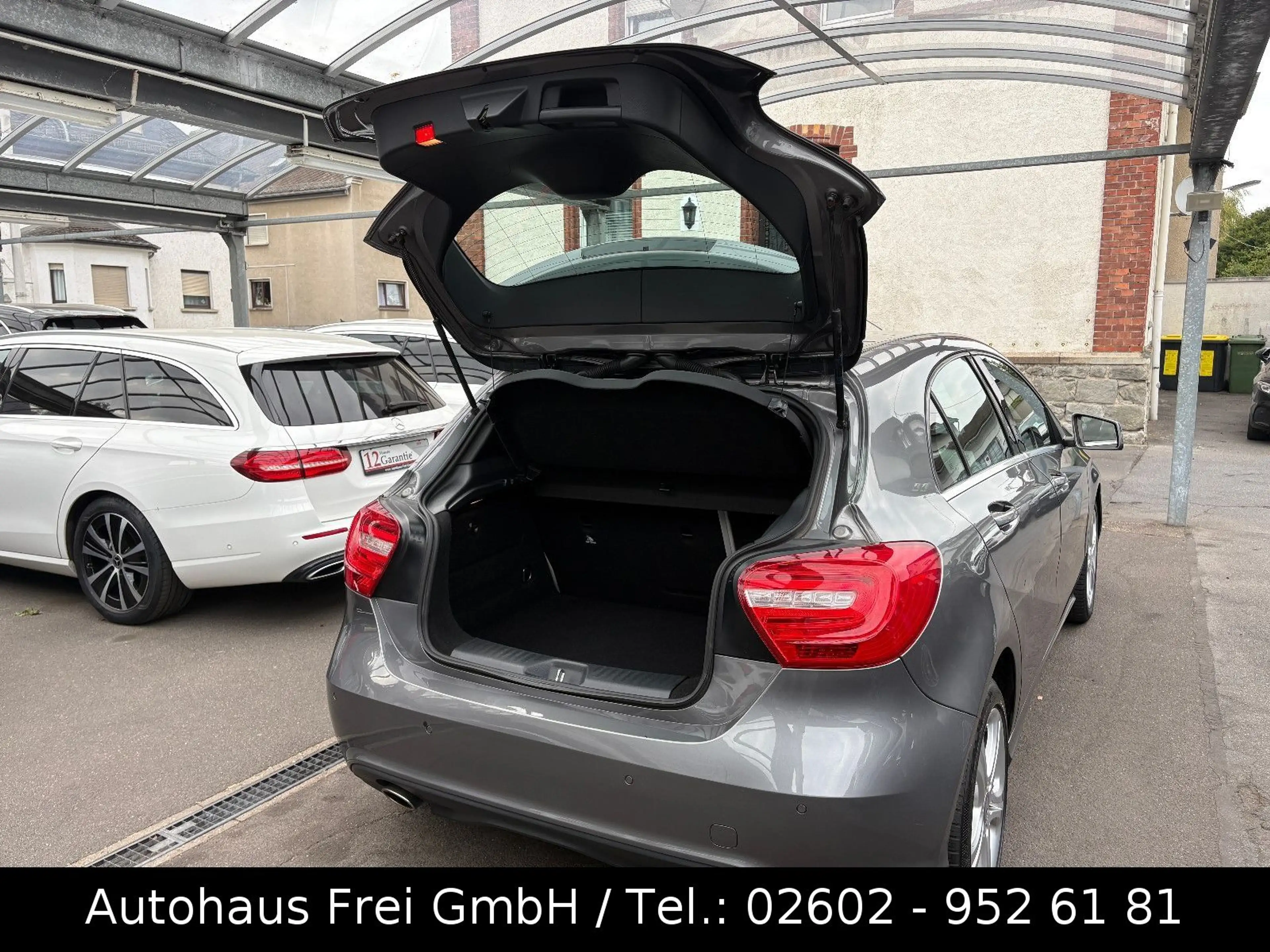 Mercedes-Benz A 180 BE URBAN*BI-XENON*KAMERA*PANORAMADACH*NAVI — photo 9