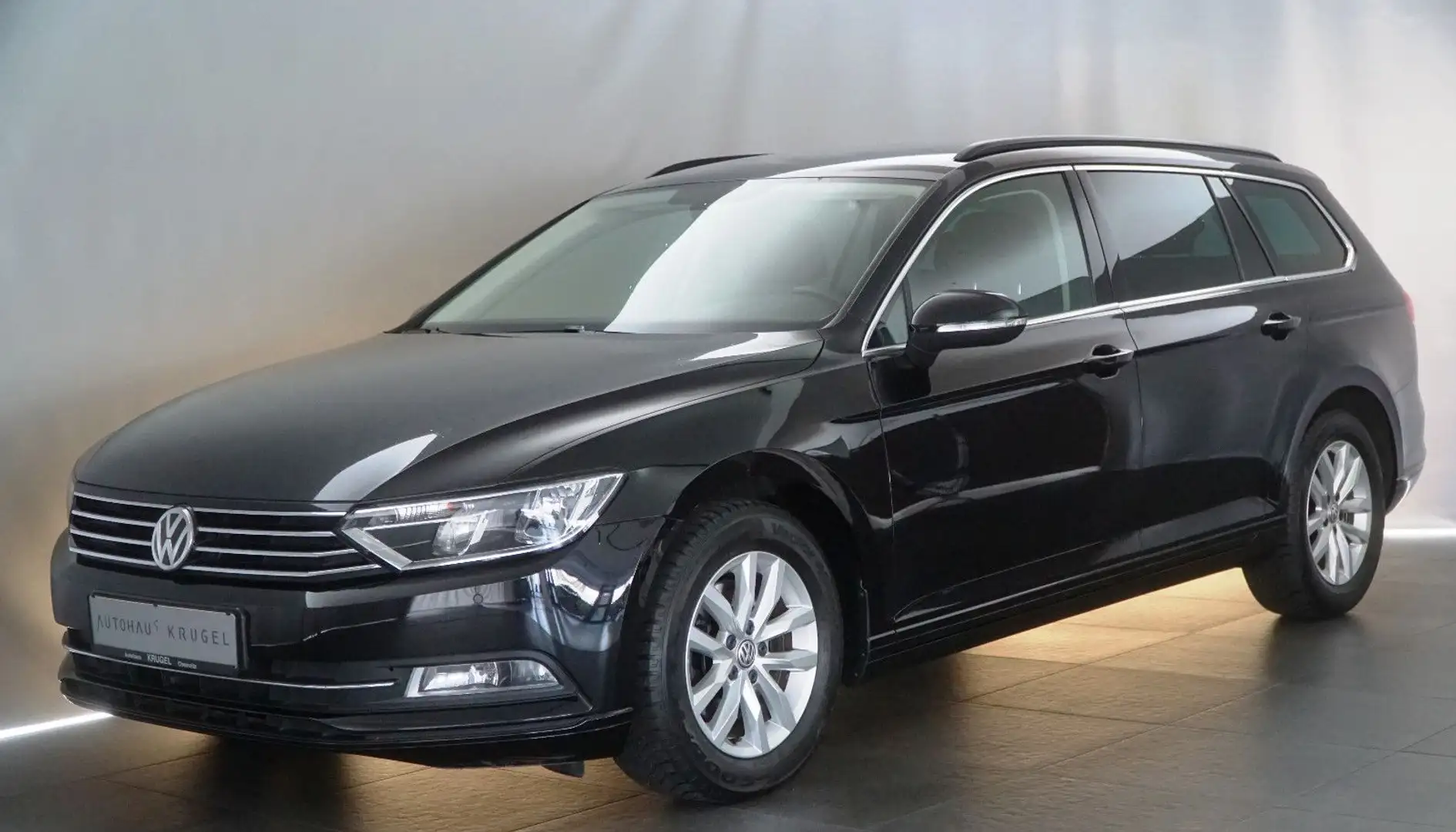 Volkswagen Passat Variant Comfortline Deep Black Perleffekt Negro - 1