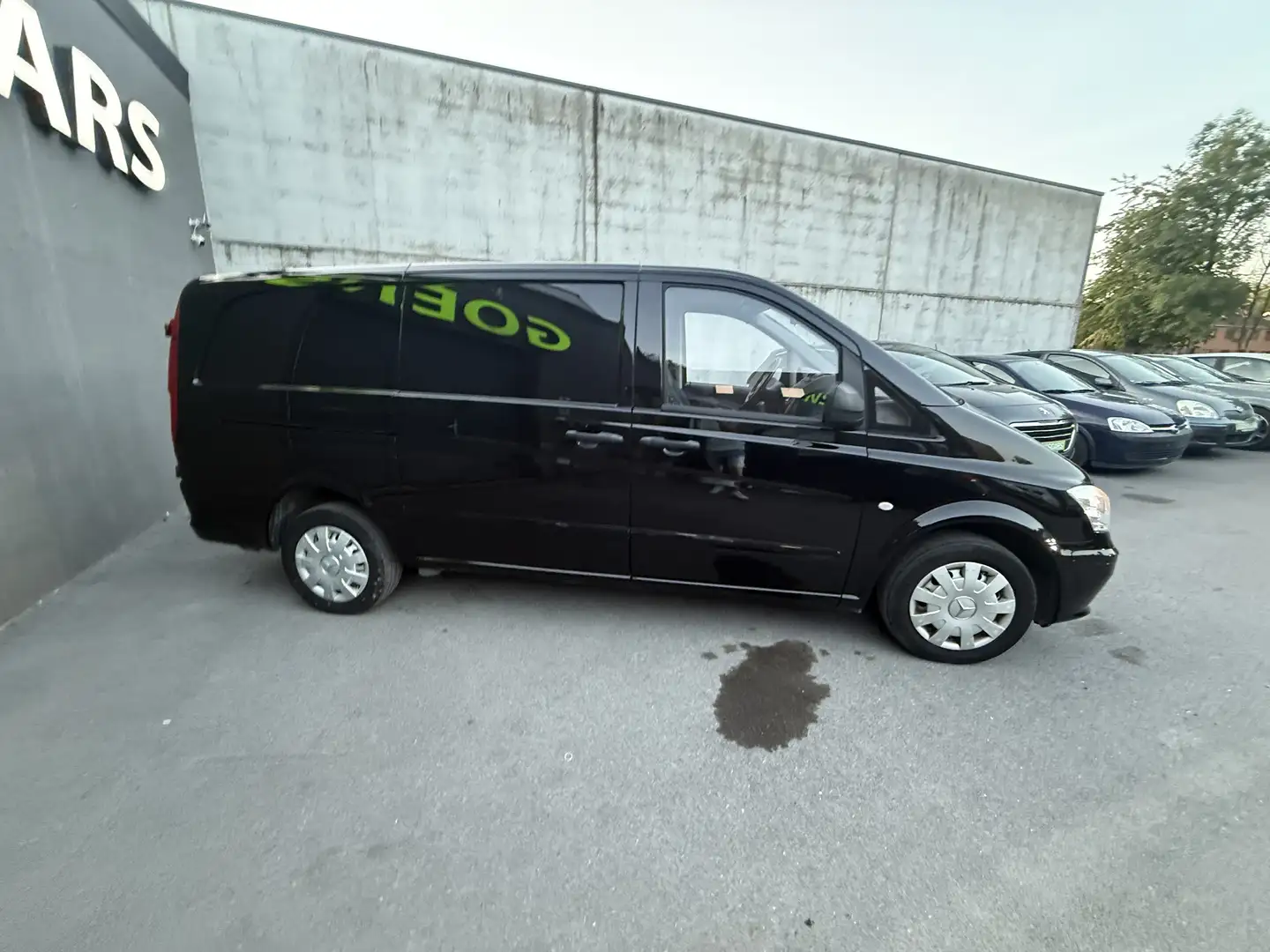 Mercedes-Benz Vito 2.1 CDI 110 CDI,AIRCO,8636HTVA,PRETE IMMATRICULÉ Zwart - 2