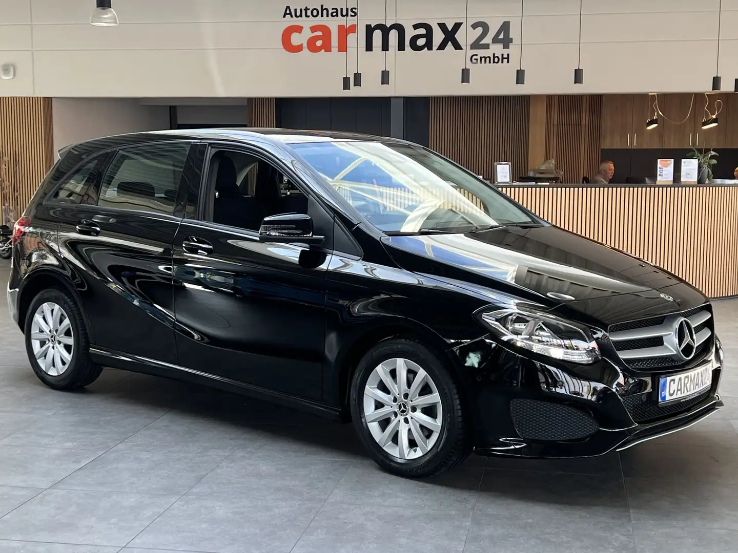 Mercedes-Benz B 200 B B 200 CDI Automatik Navi SHZ PDC Zwart - 1