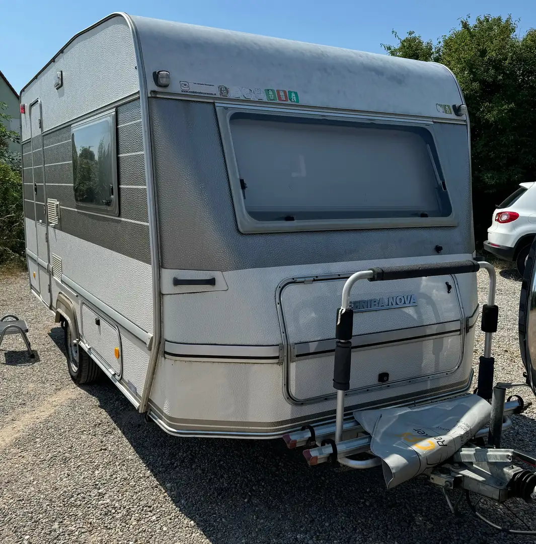 Hymer/Eriba Nova C 390 Vorzelt Fahrradträger - 1