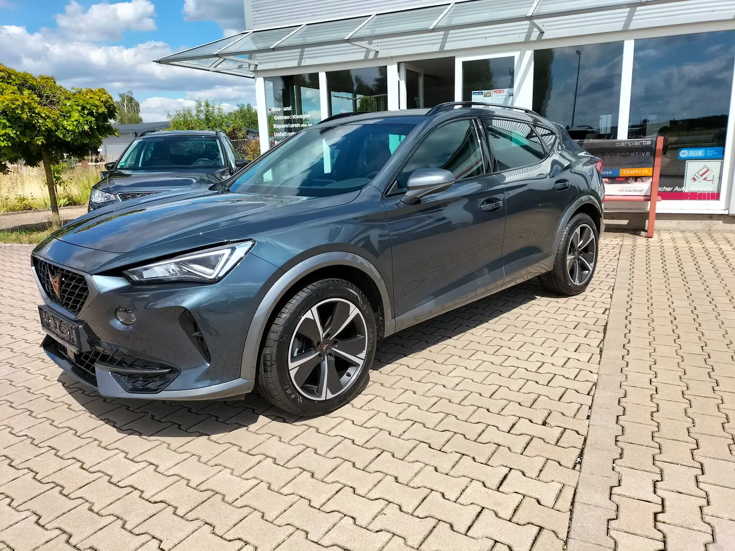 CUPRA Formentor Basis a 4Drive Grau - 2