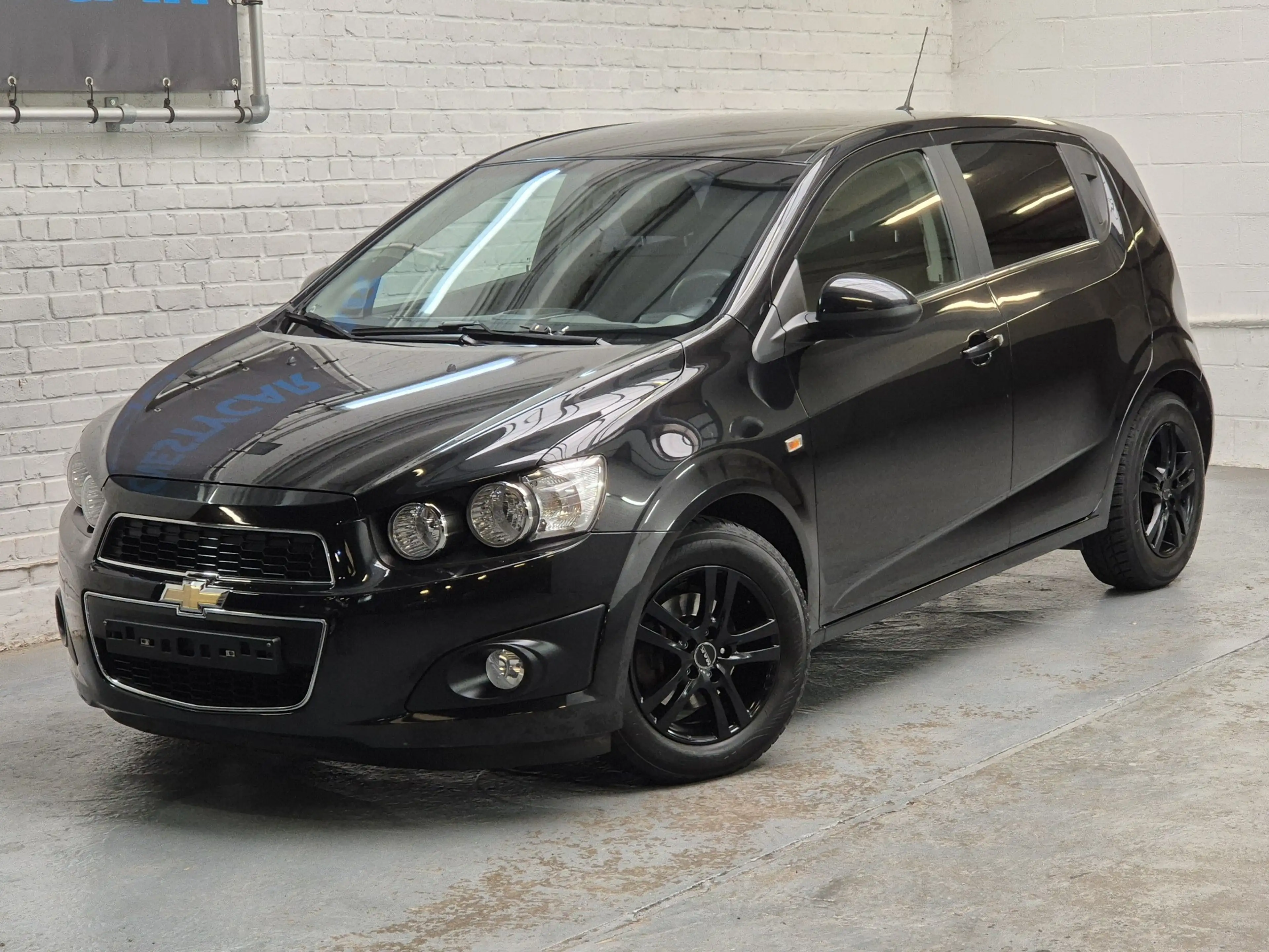 Chevrolet Aveo Aveo hatchback 1.6i LTZ- clim.- Très bel état — photo 2