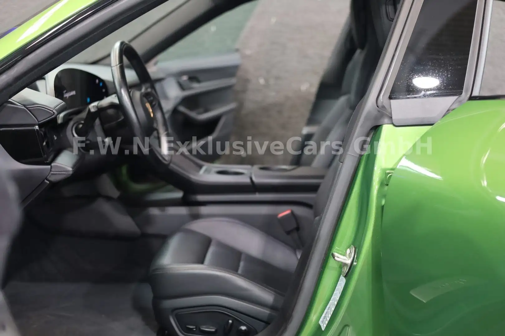 Porsche Taycan 4S*Performance* 93kWh*571PS*Approv.03/26* Vert - 2