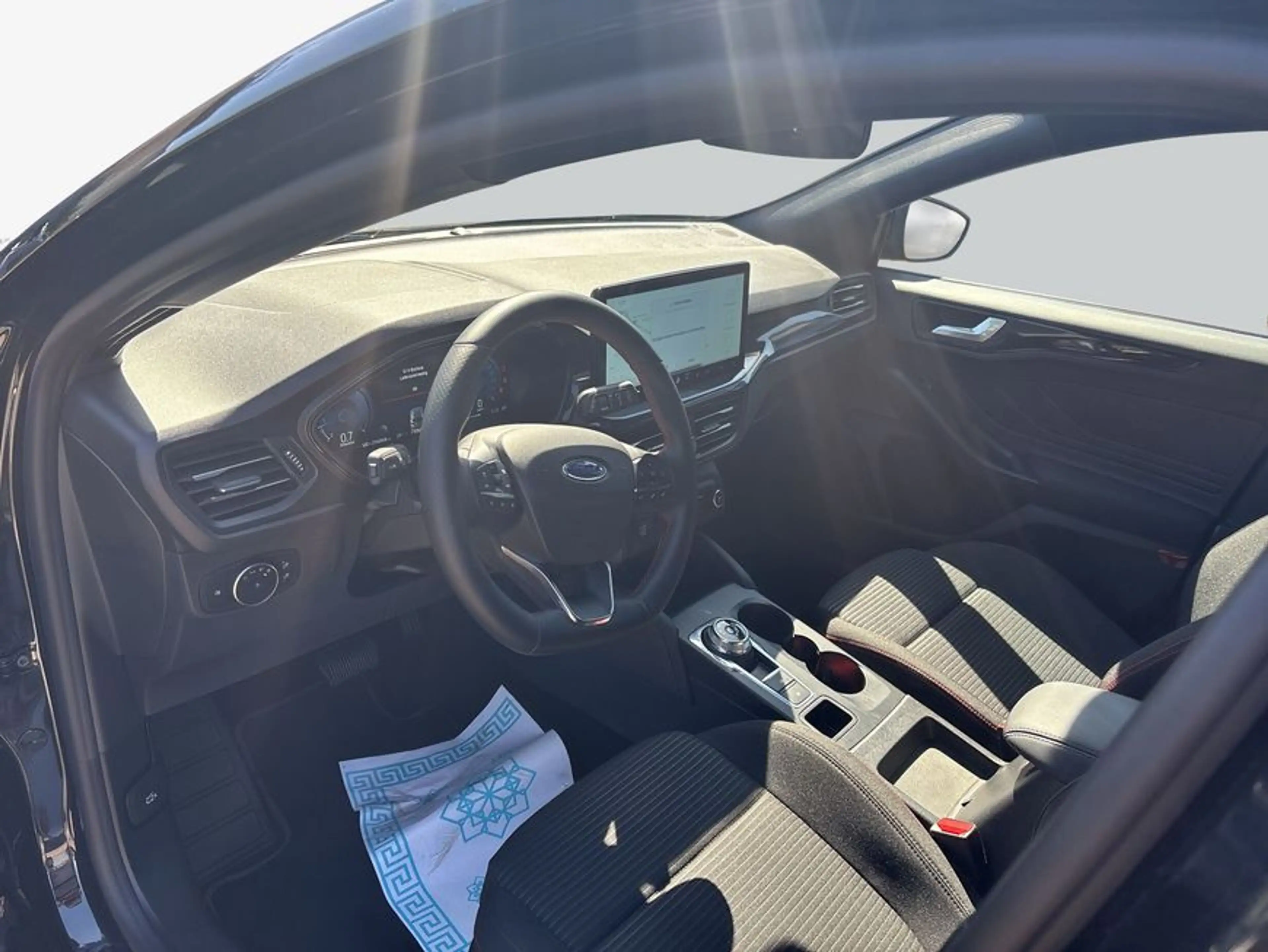 Ford Focus Turnier 1.5 EcoBlue Start-Stopp-System Aut. — photo 9