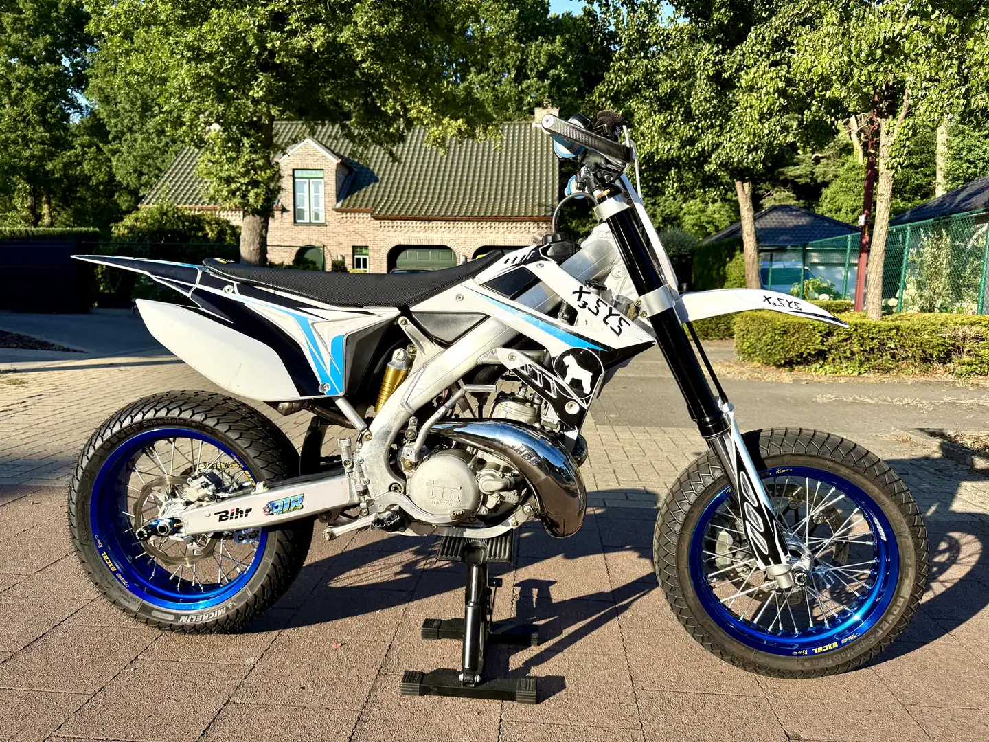 TM SMR 300 2T - 2